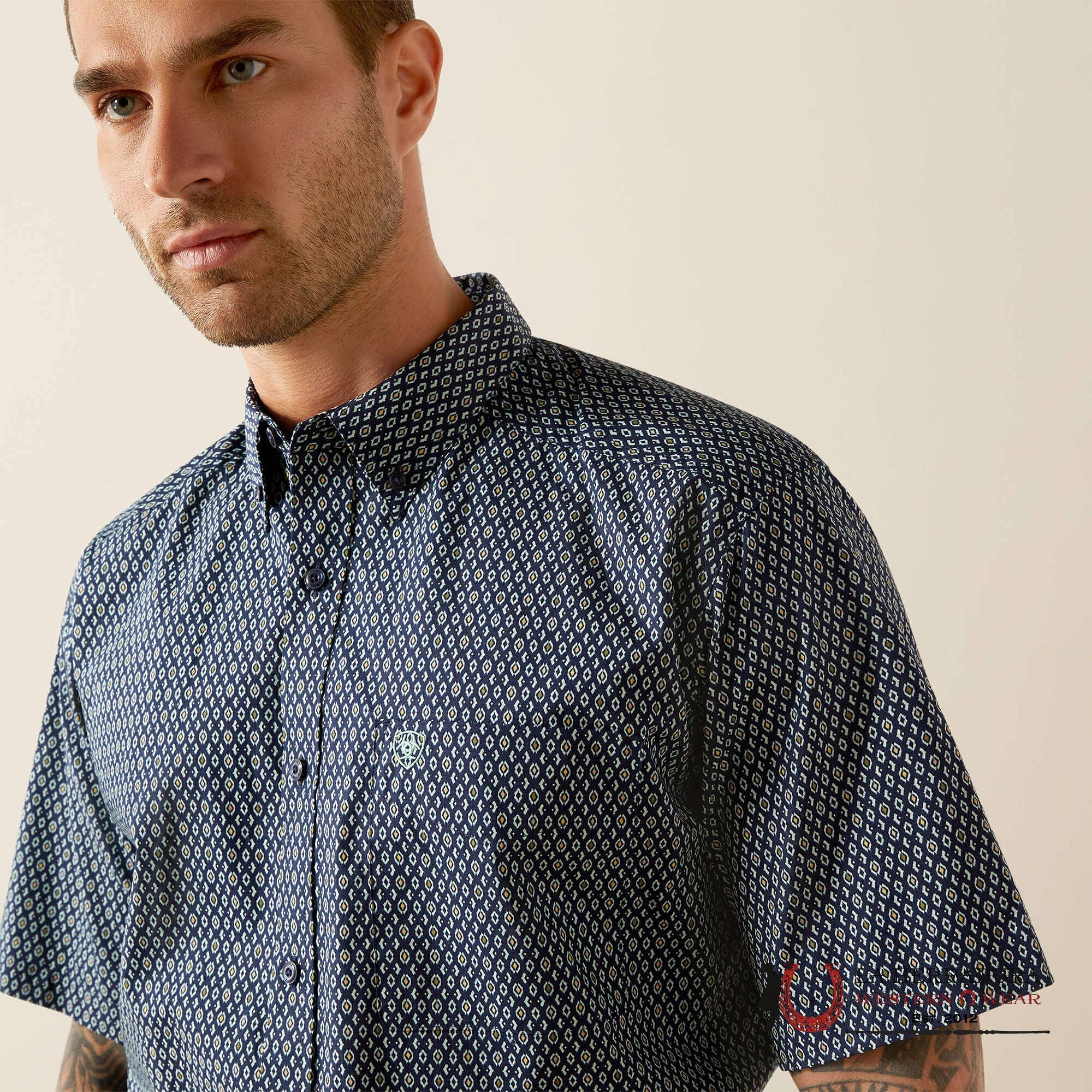 ARIAT MENS Steele Short Sleeve NAVY Shirt - 10054817 ROPA HOMBRES