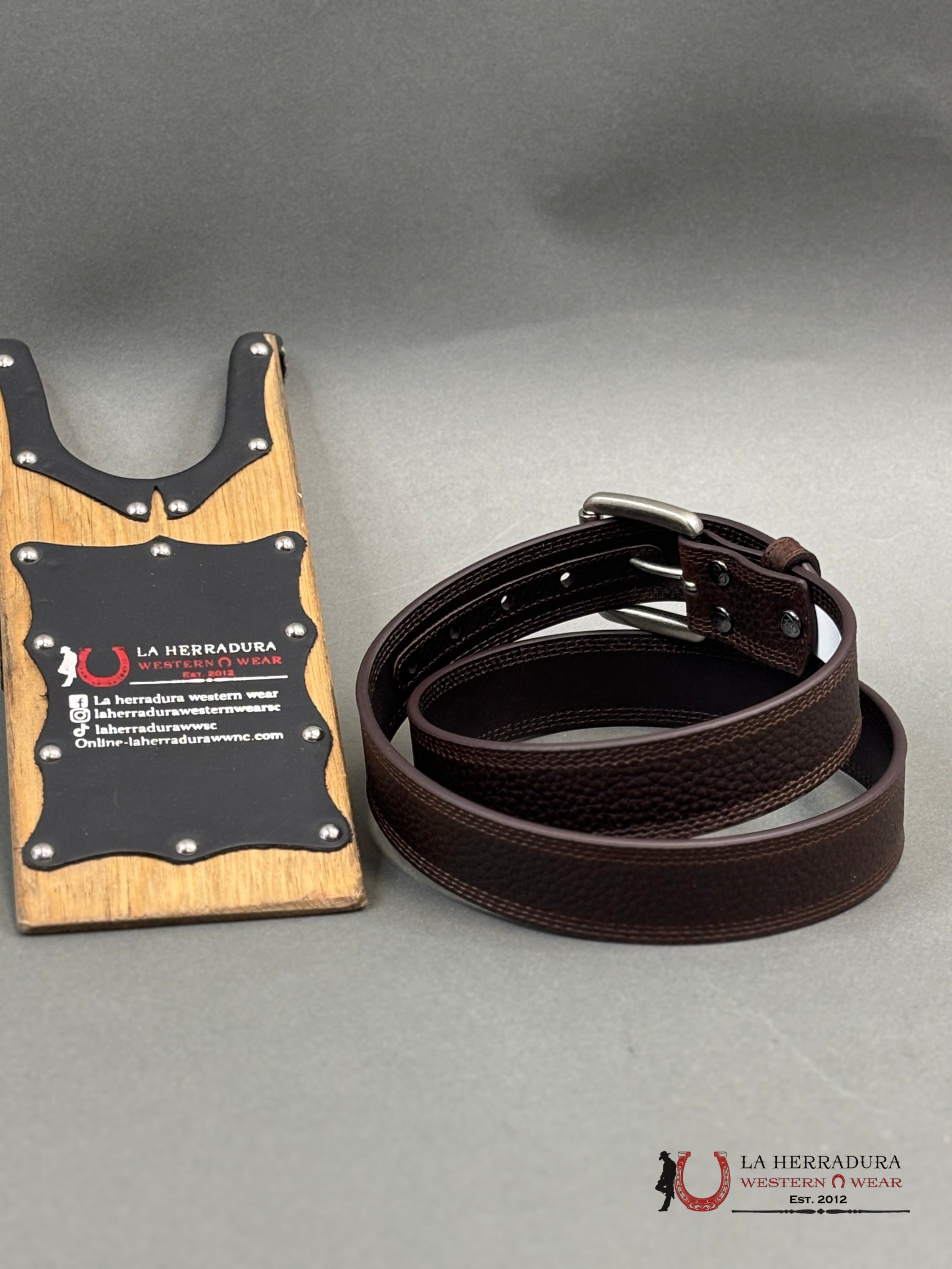 Ariat Men’s Triple Row Stitch Leather Work Belt With Removable Roller Buckle Cinturones Hombres