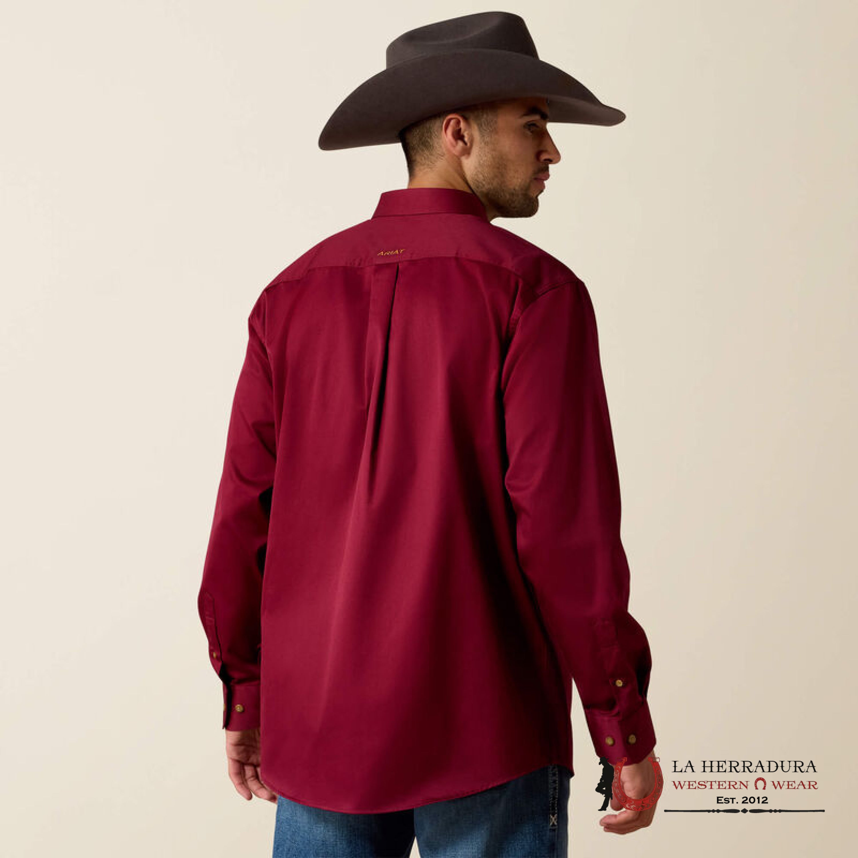 ARIAT SOLID TWILL CLSSC LS SHRT BURGUNDY 2635 ROPA HOMBRES