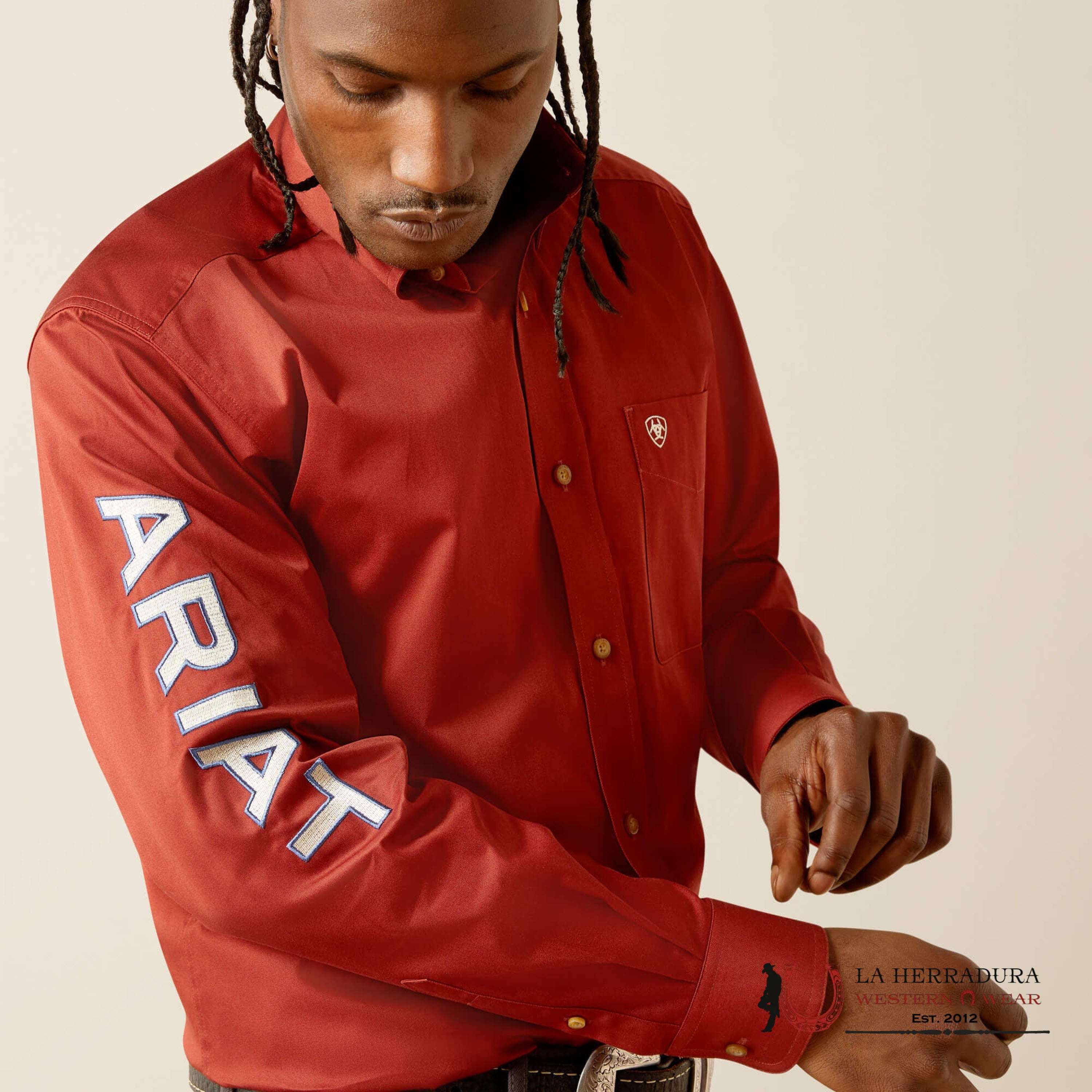 Ariat Team Logo Twill Long Sleeve Dark Red Khaki Ropa Hombres