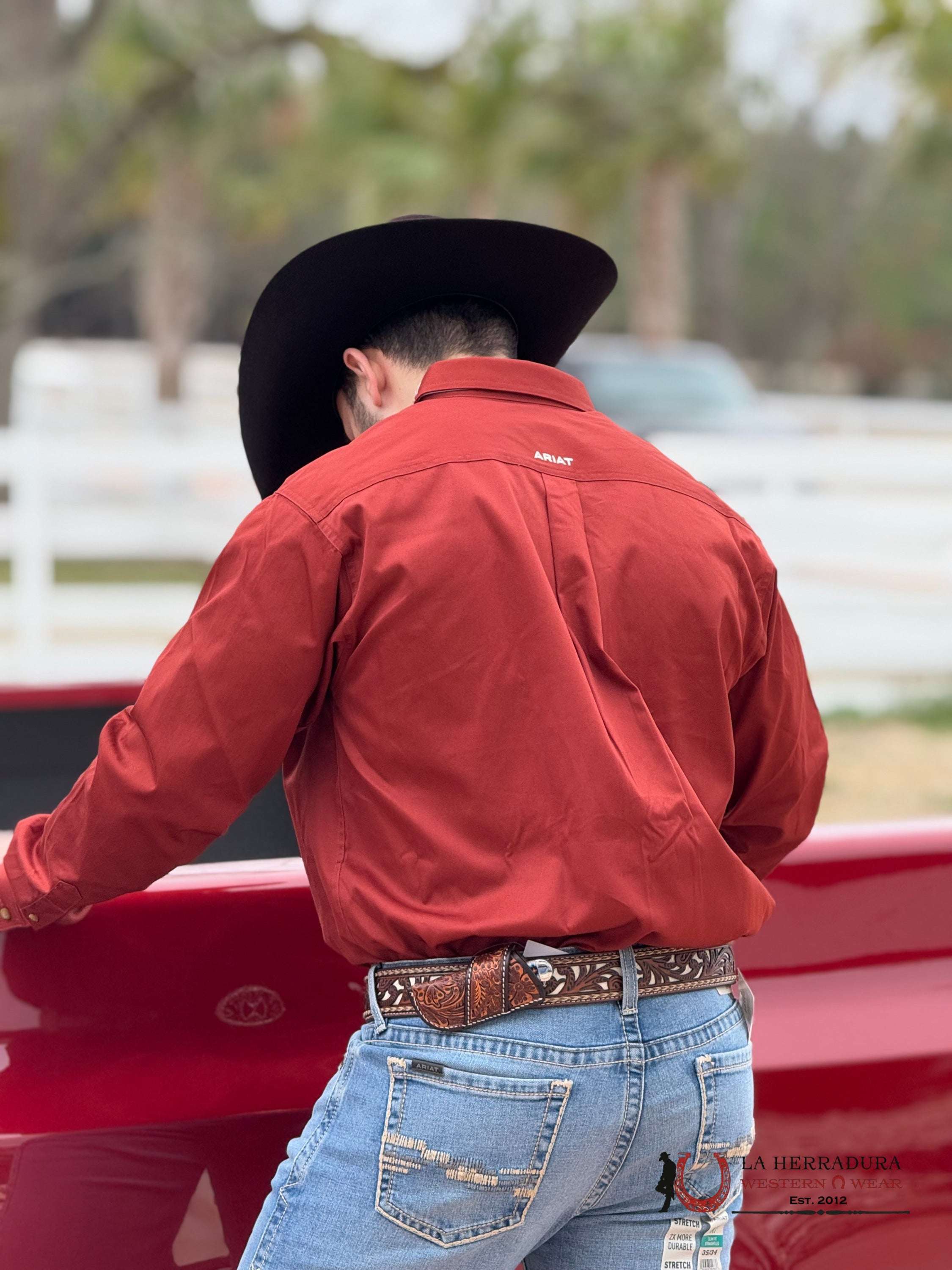 Ariat Team Logo Twill Long Sleeve Dark Red Khaki Classic Fit - 5288 ROPA HOMBRES