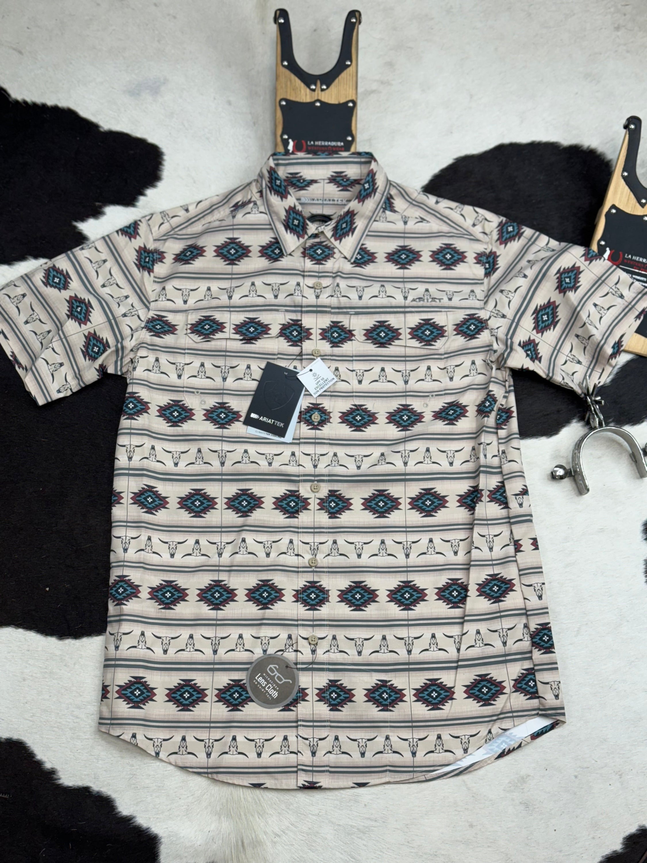 Ariat Venttek Outbound French Oak Short Sleeve Shirt Ropa Hombres