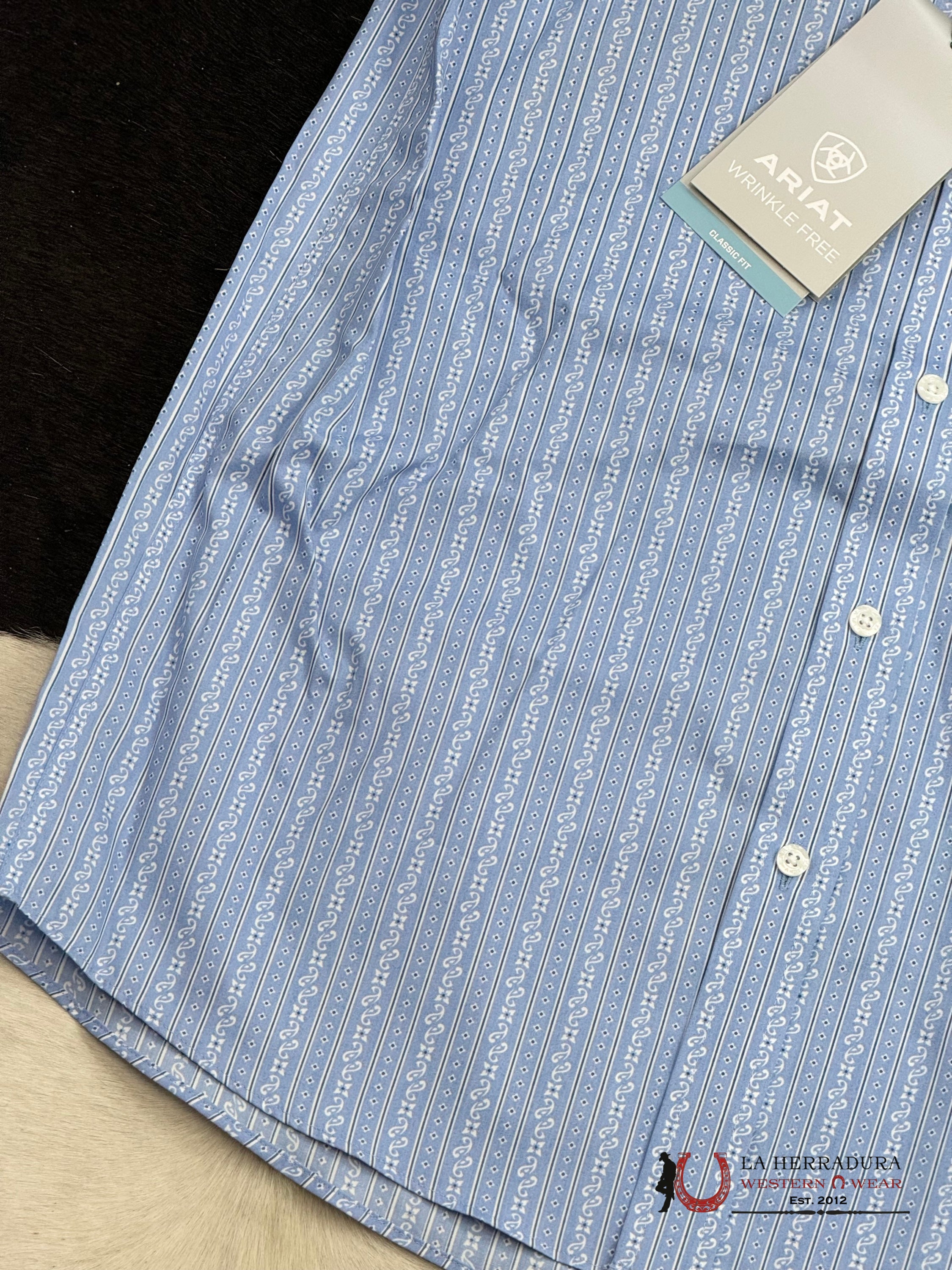 Ariat Welburn Bel Air Blue Short Sleeve Shirt Ropa Hombres