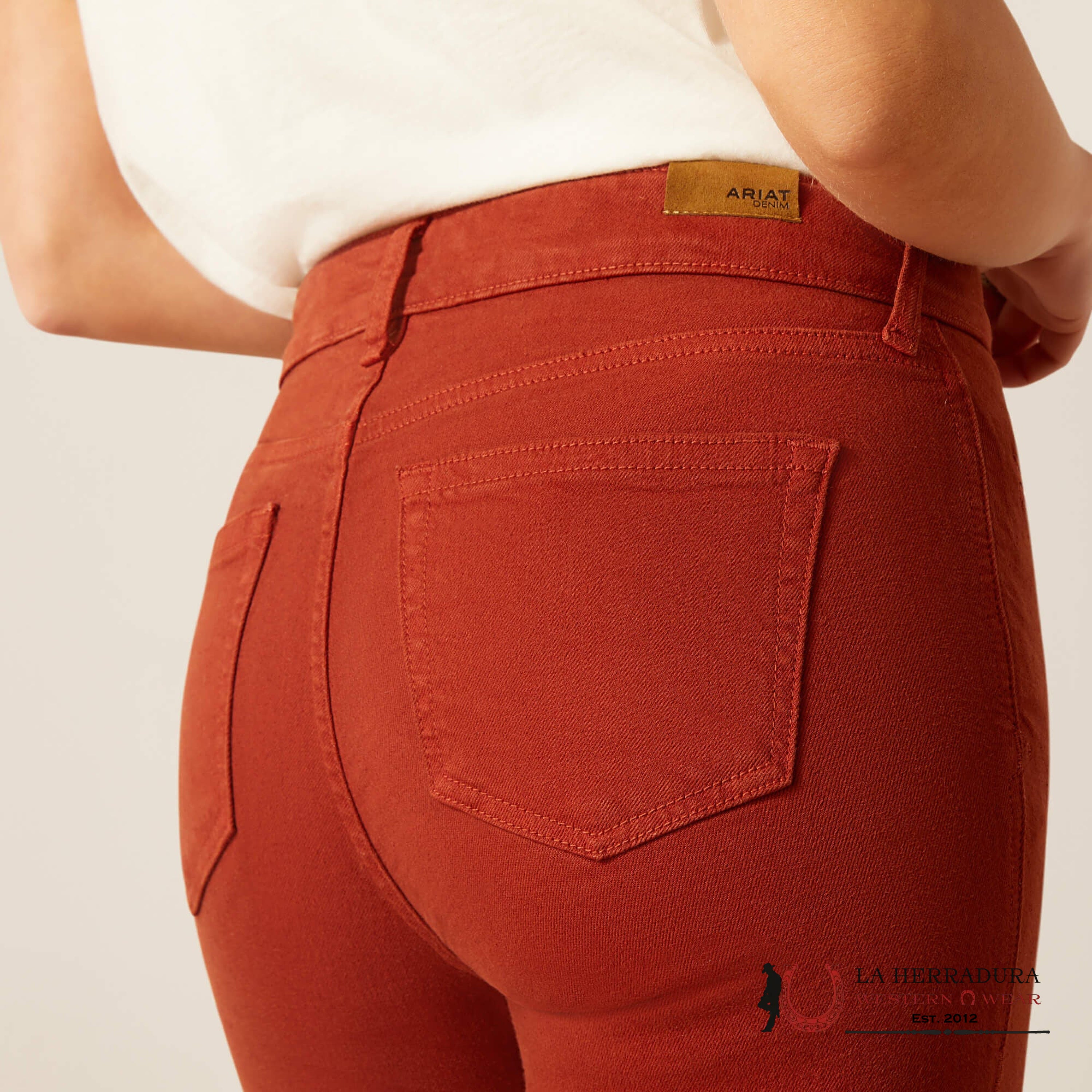 ARIAT WOMEN HIGH RISE KICK FLARE BRICK JEAN- 10047415 ROPA MUJERES