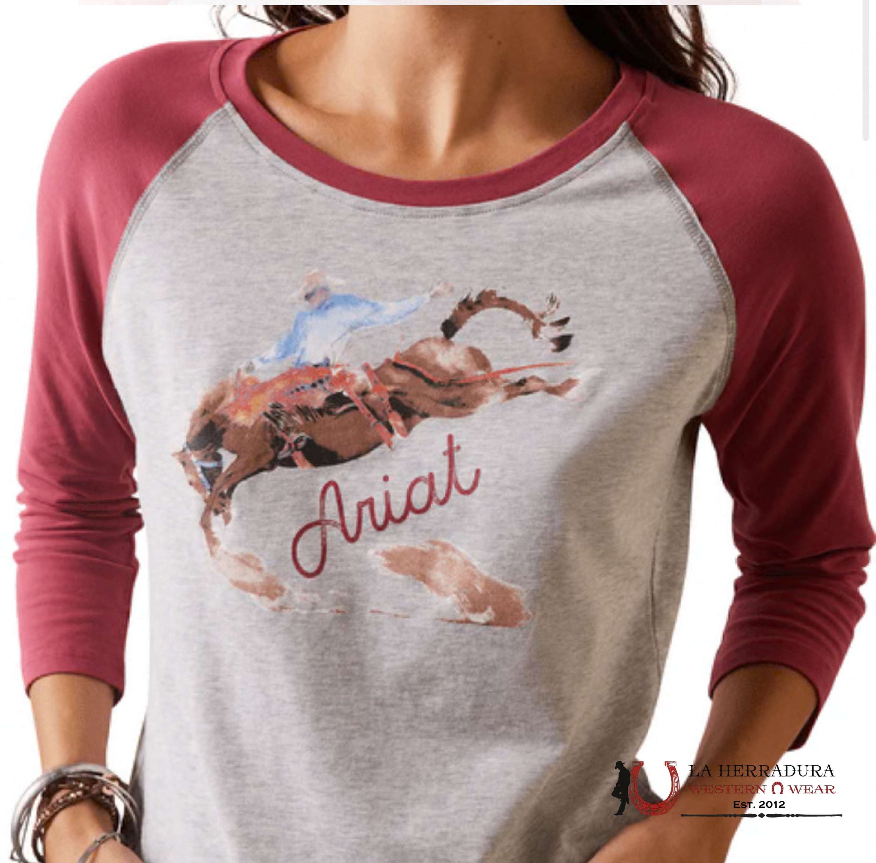 ARIAT WOMEN PAINTED DREAMS LIGHT HEATHER GREY EARTH RED LONG SLEEVE T- SHIRT 10043409 ROPA MUJERES