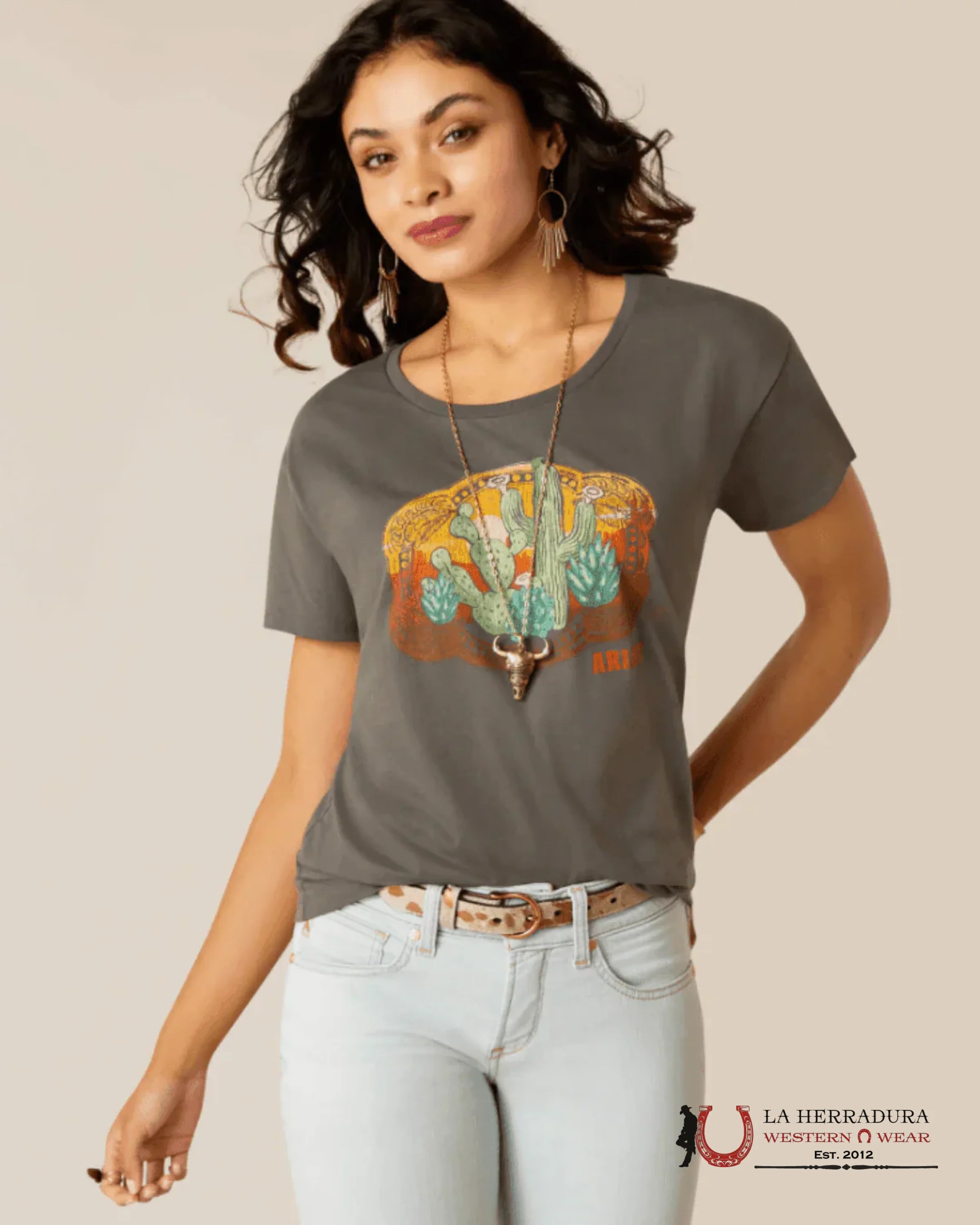 ARIAT WOMEN T-SHIRT BUCKLE UP GRAPHITE 10051440 ROPA MUJERES