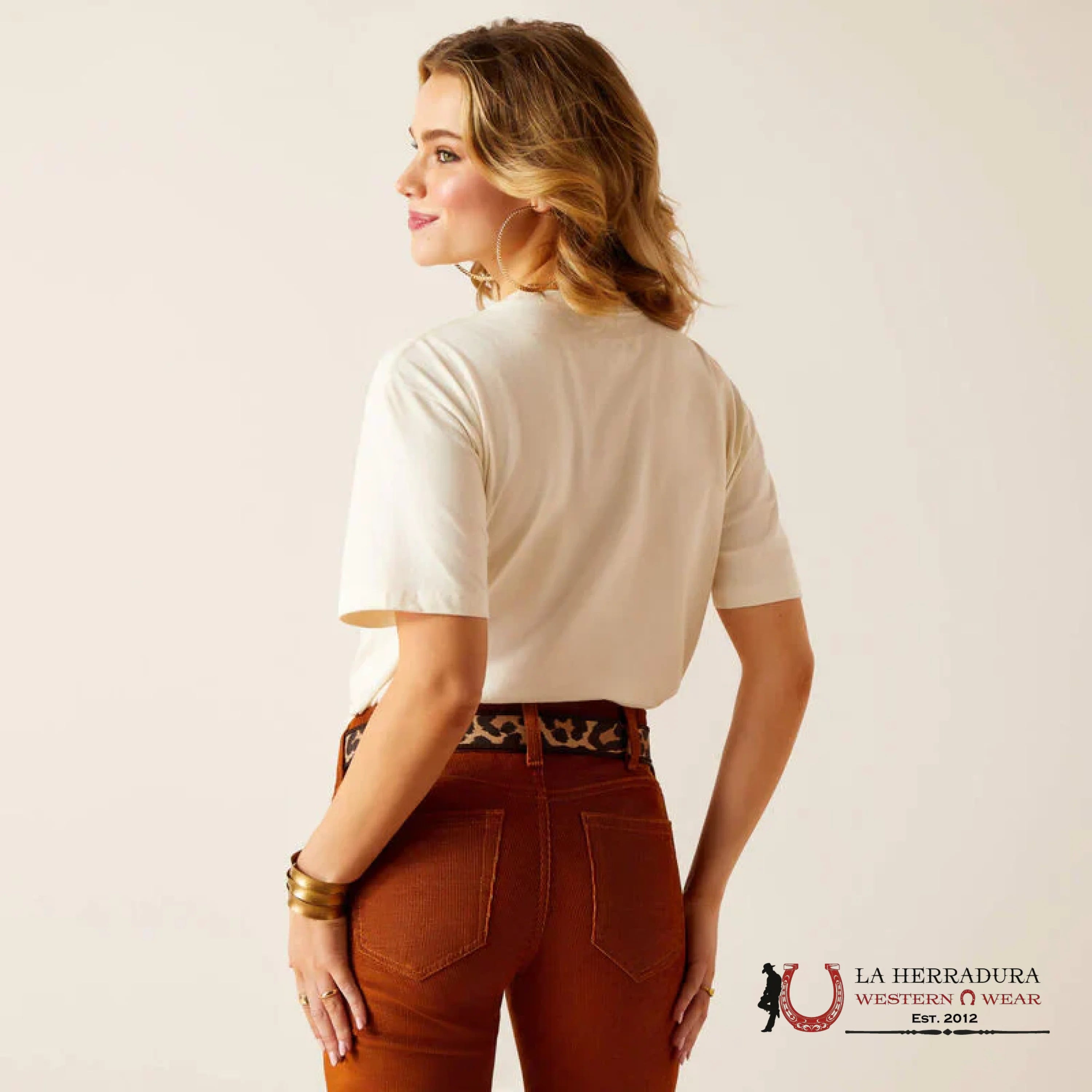 ARIAT WOMEN T- SHIRT RETRO COW GAL ATHLETIC HEATHER 10038634 ROPA MUJERES