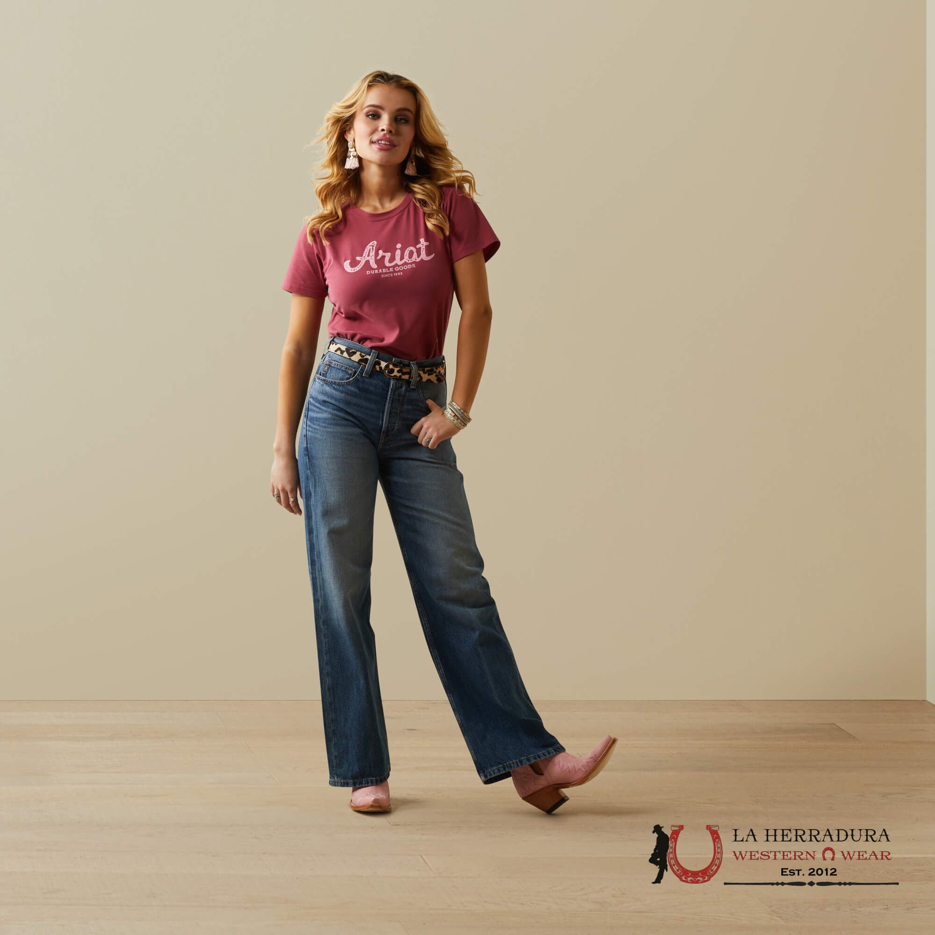 ARIAT WOMEN ULTRA HIGH RISE TOMBOY WIDE LEG JEANS- 10045189 ROPA MUJERES