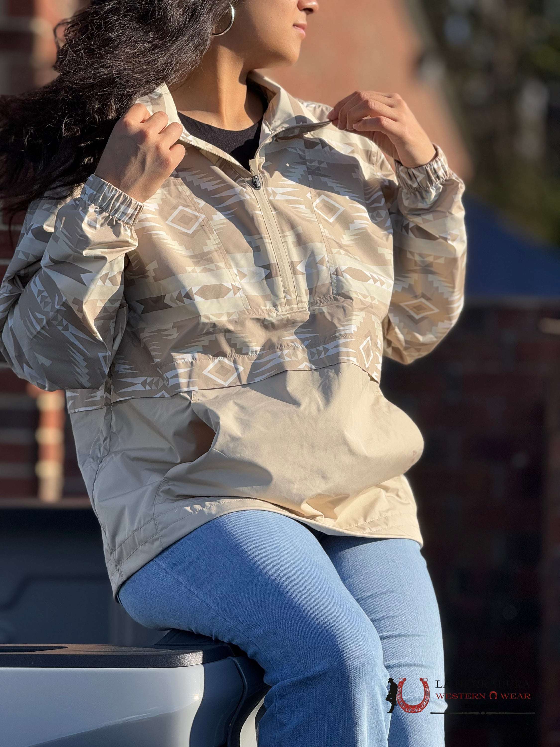 Ariat Women Whisper Pullover White Pepper Jacket Ropa Mujeres