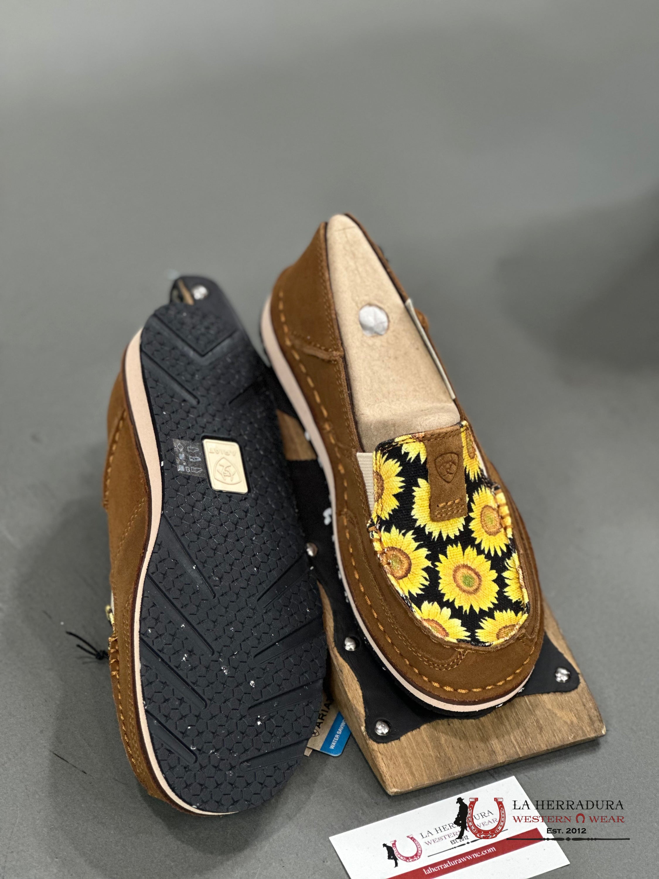 Ariat Womens Crusier Sunflowers Zapatos Mujeres