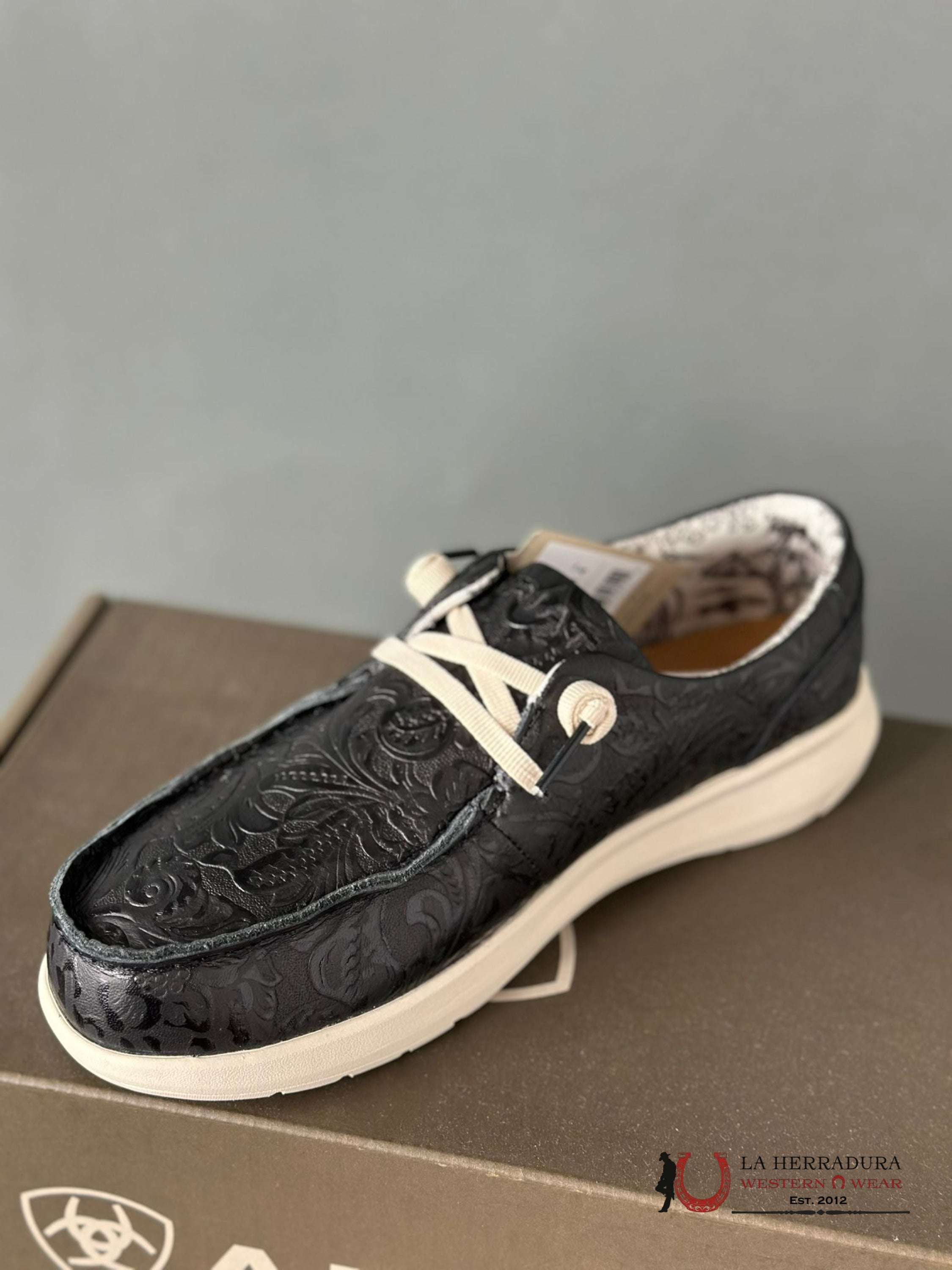 Ariat Womens Hilo Black Floral Emboss Zapatos Mujeres