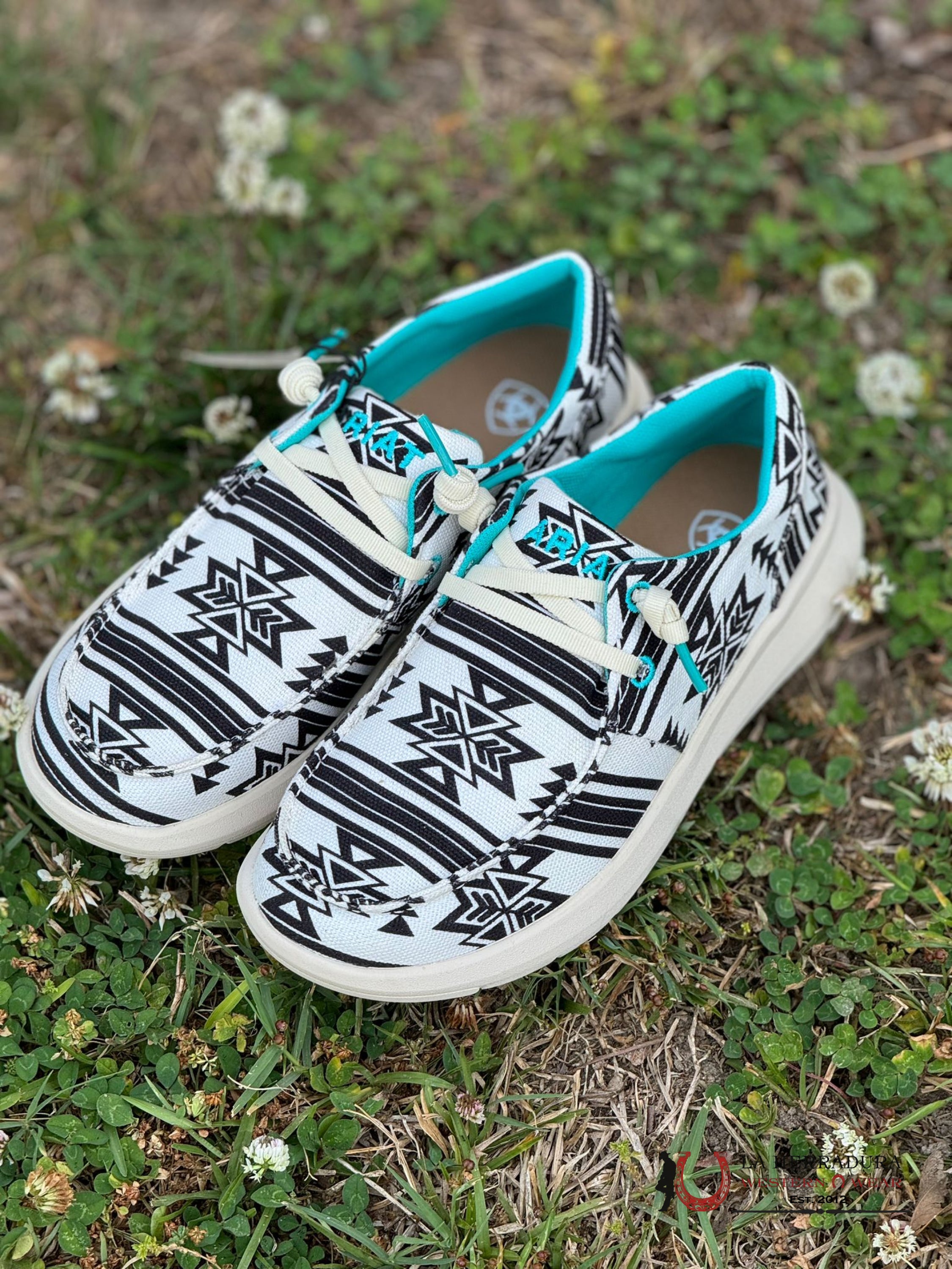 Ariat Womens Hilo Stark Southwest White Aztec Zapatos Mujeres