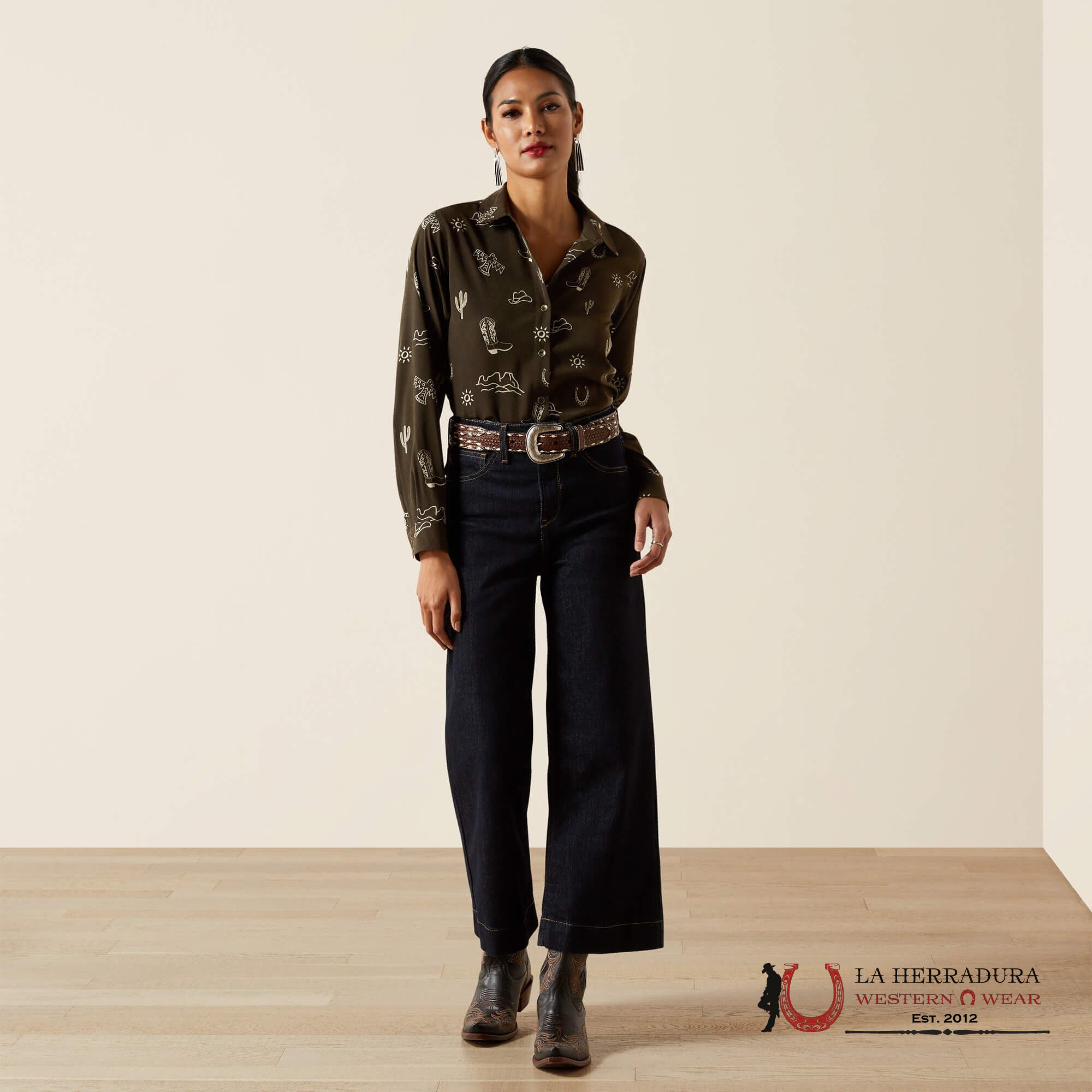 ARIAT WOMENS HOMESTYLE LS SHRT 10062904 ROPA MUJERES