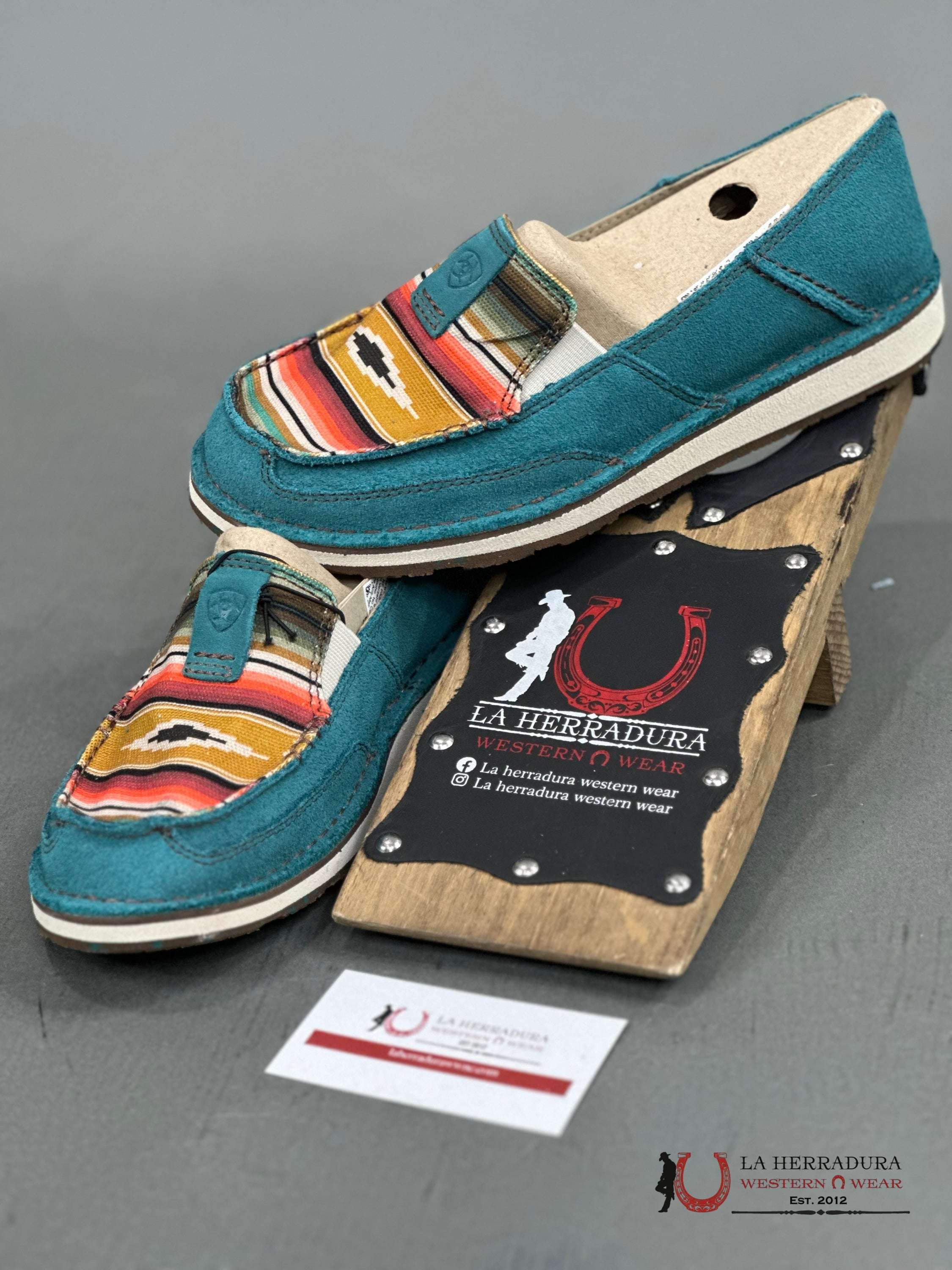 Ariat Womens Slip On Cruiser Teal Suede Zapatos Mujeres