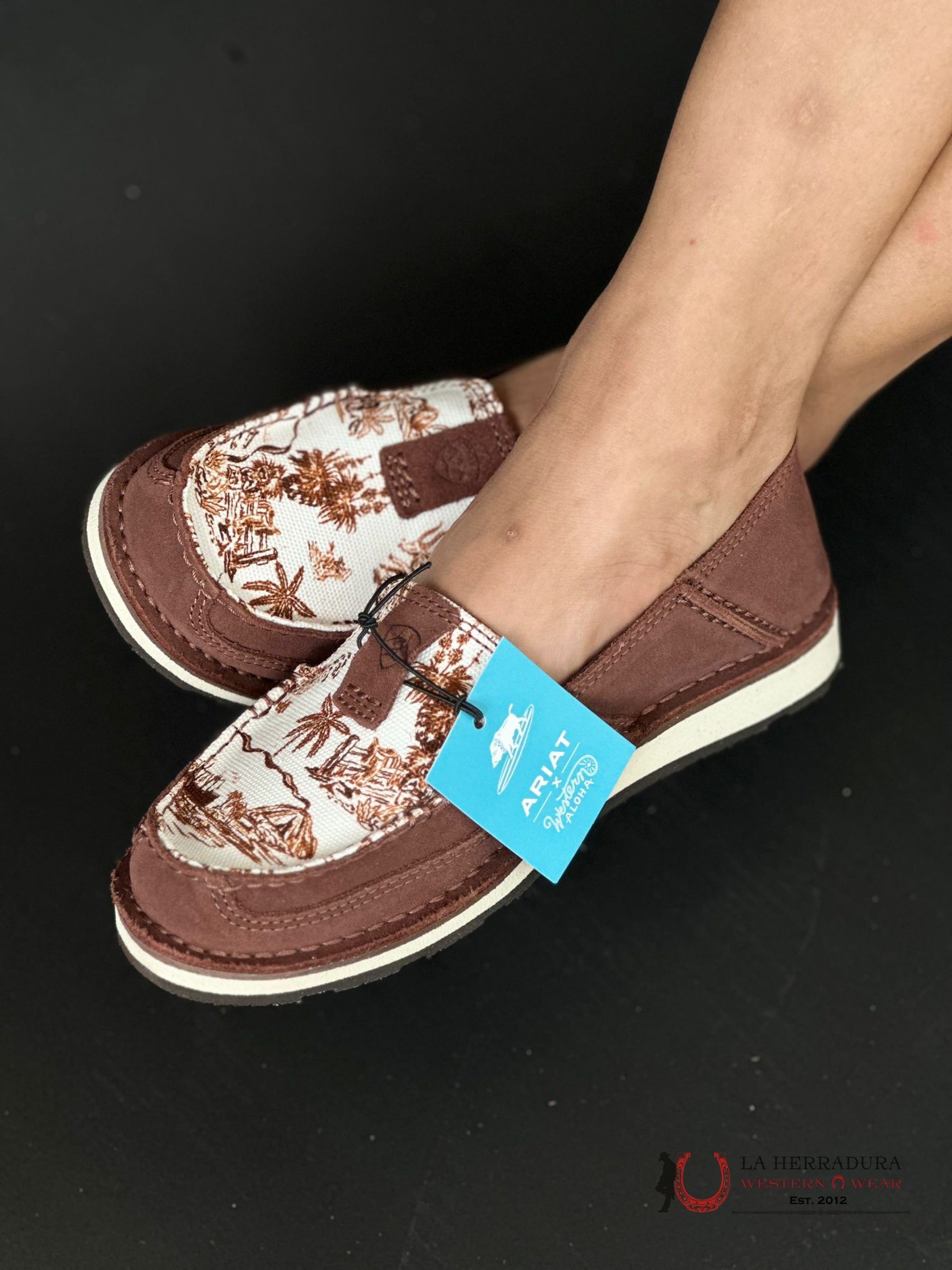 Ariat Womens Slip On Cruiser Western Aloha Zapatos Mujeres