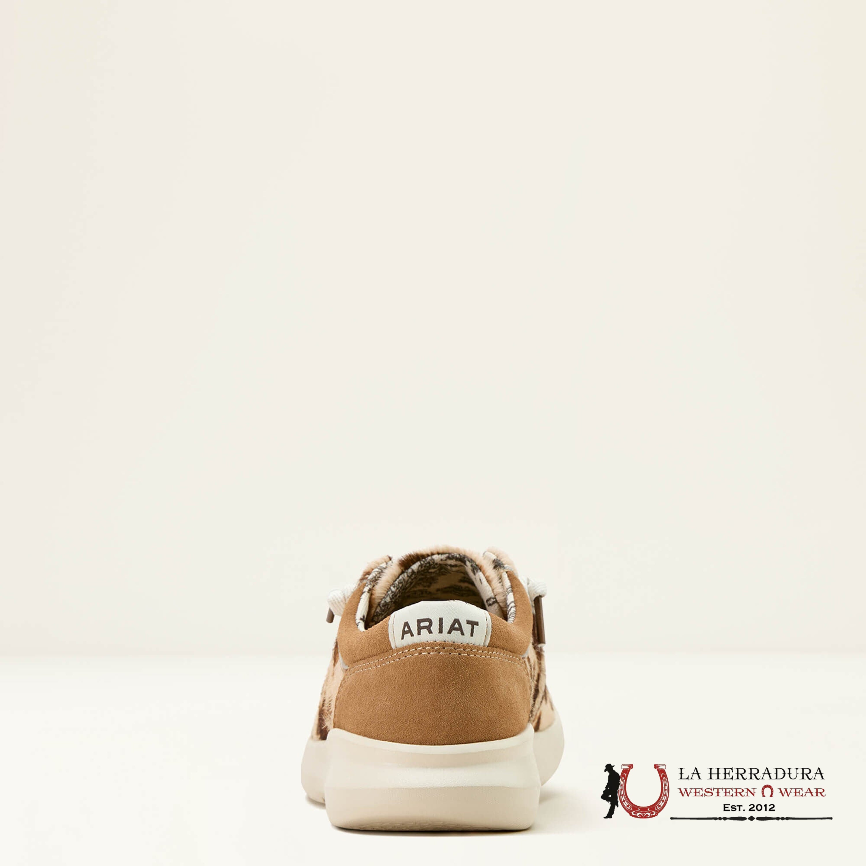 ARIAT WOMENS SLIP ON HILO TAN AND WHITE BUNDLE HAIR ON/DARK TAN SUEDE ZAPATOS MUJERES