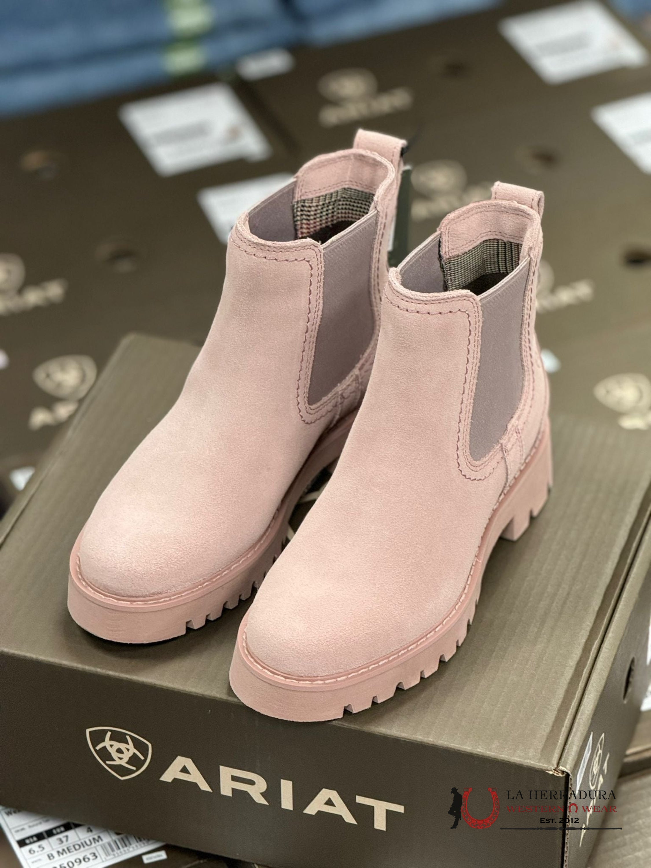 Ariat Women’s Wexford Lug Dusty Rose Short Boot Botas Mujeres