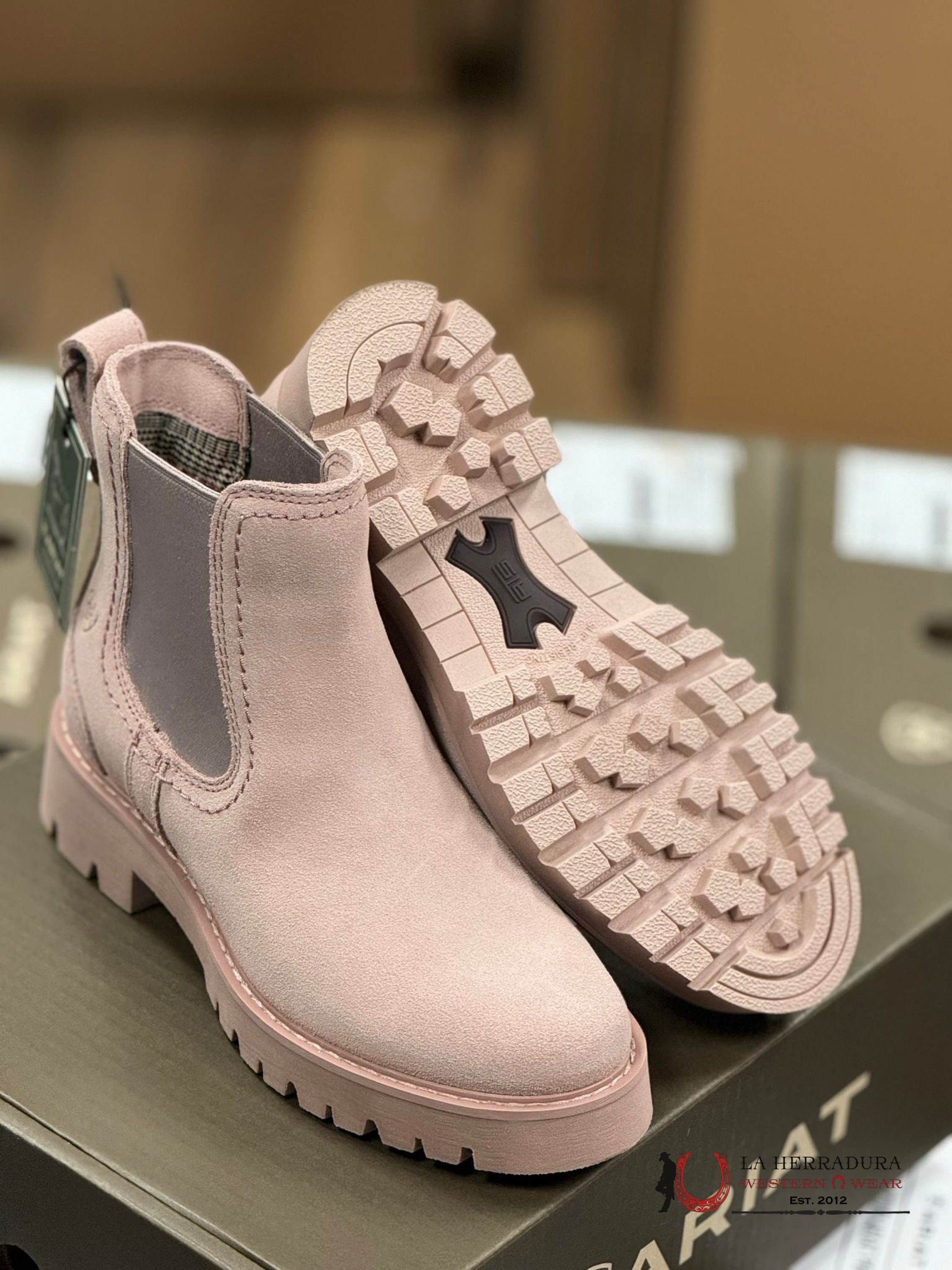 Ariat Women’s Wexford Lug Dusty Rose Short Boot Botas Mujeres