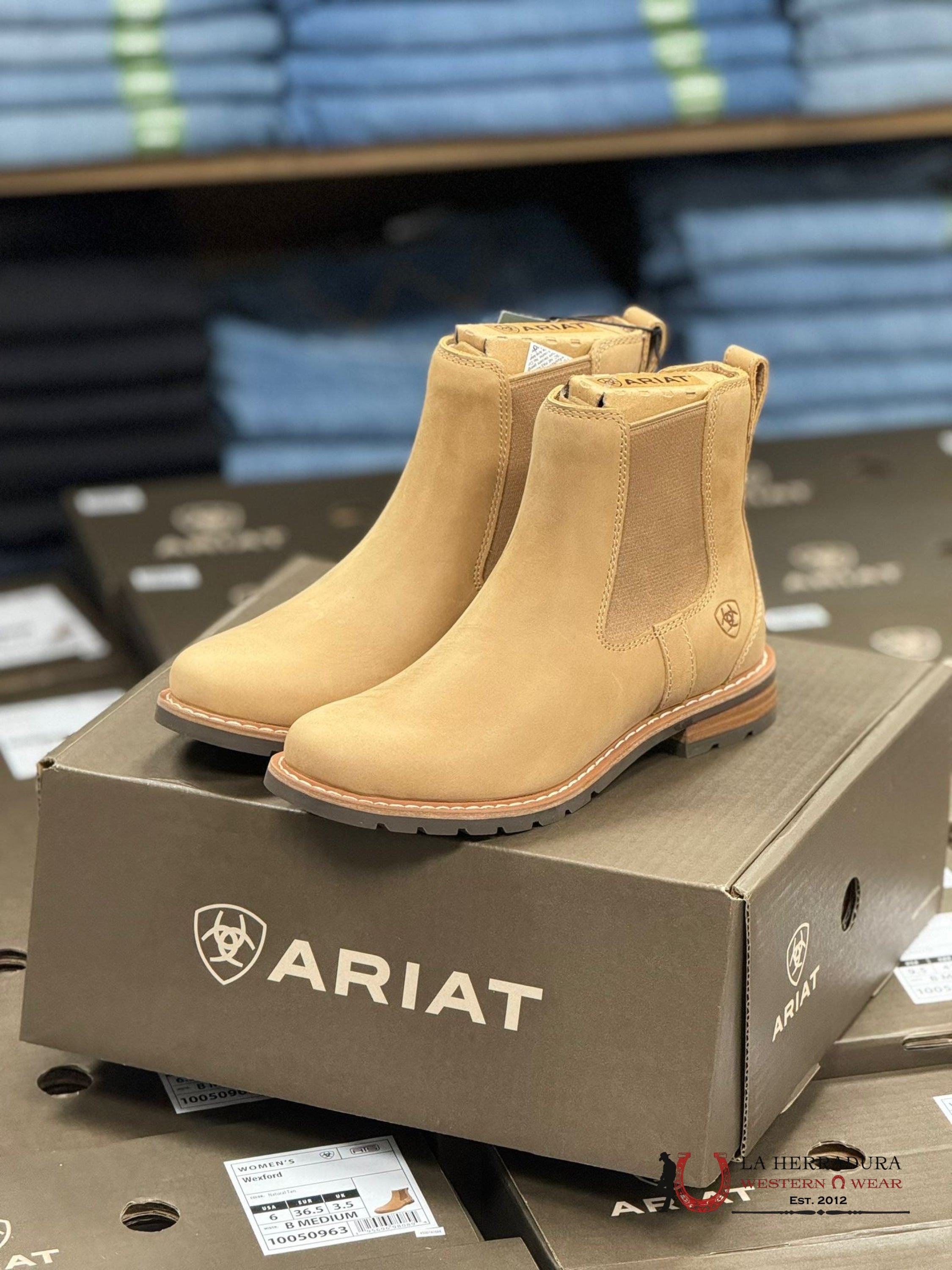 Ariat Women’s Wexford Natural Tan Short Boot Botas Mujeres