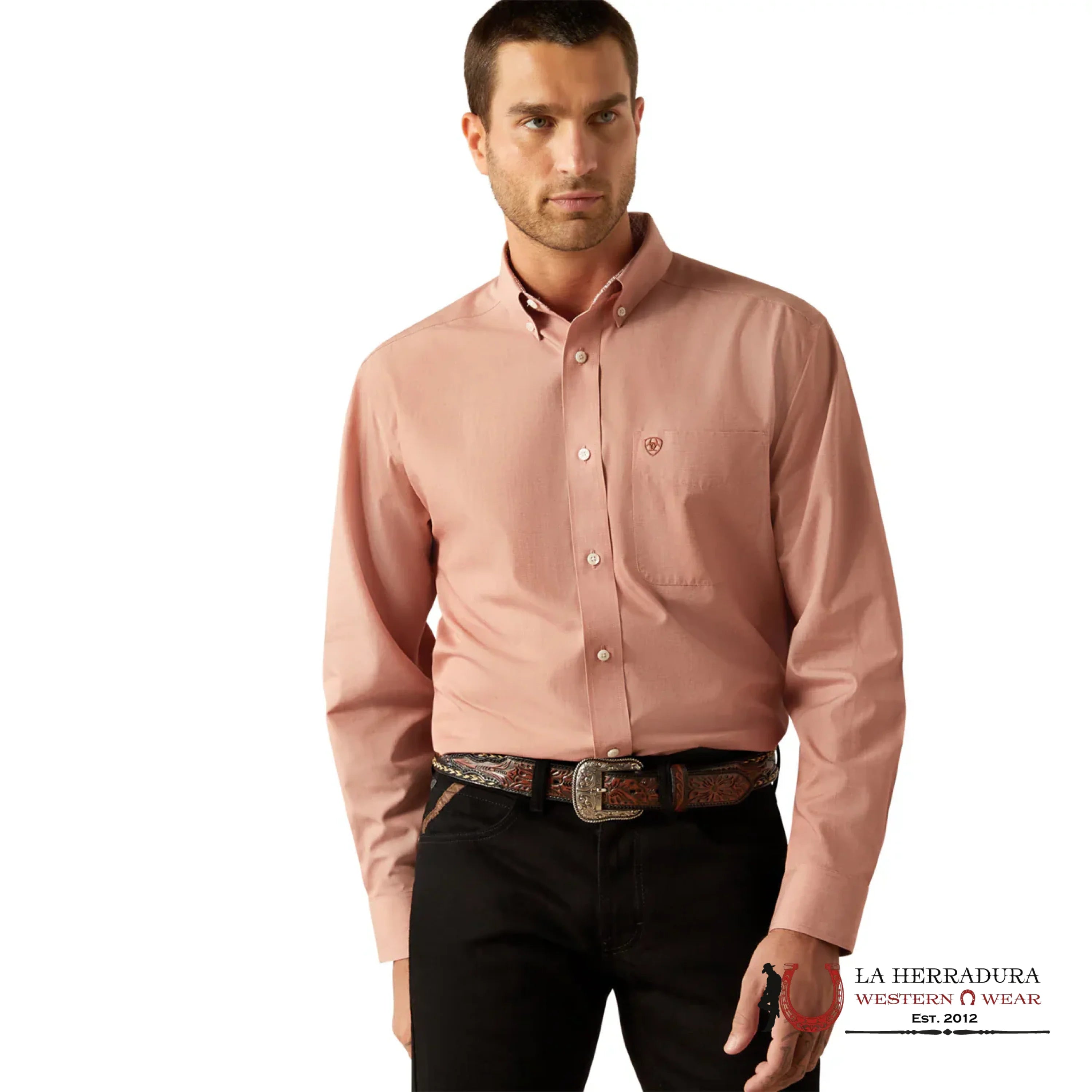 ARIAT WRINKLE FREE SOLID LONG SLEEVE SHIRT BRICK - 5277 ROPA HOMBRES