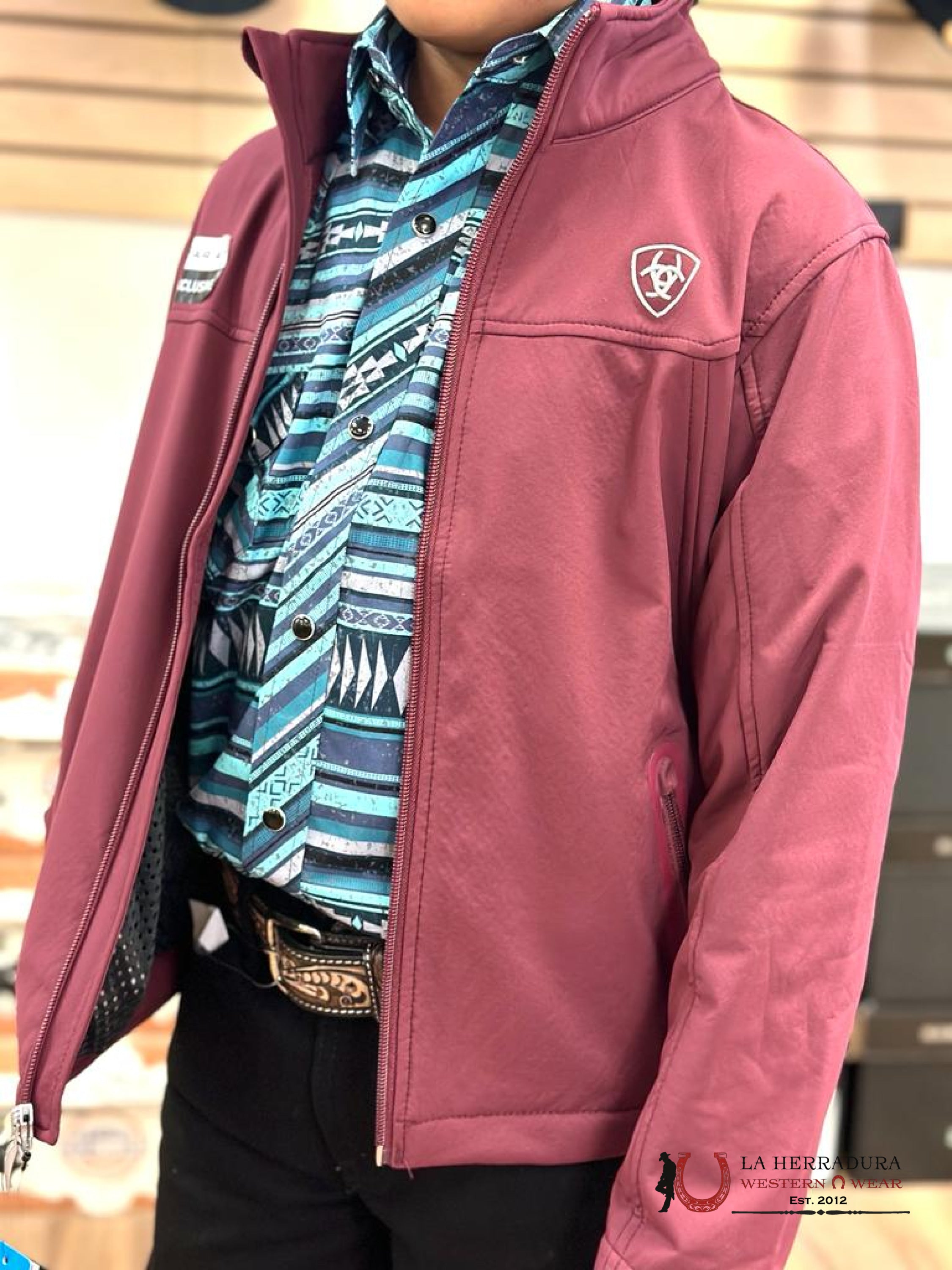 Ariat Youth Unisex Soft Shell Jacket Team Logo Winsor Wine Niños