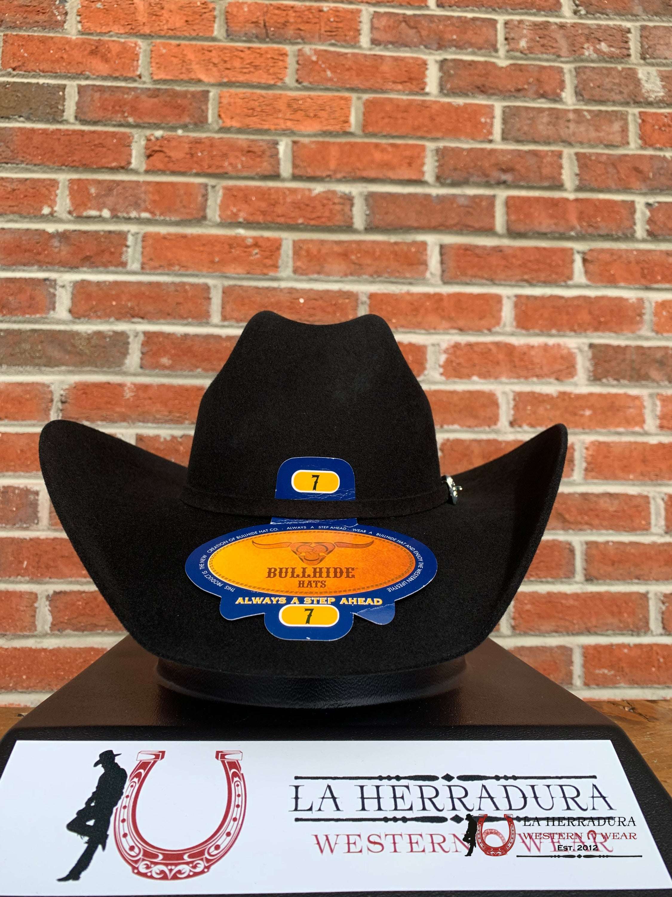 8X Bullhide Montecarlos Cowboy Hat 6 3/4 / Negro 4 Inc Tejana