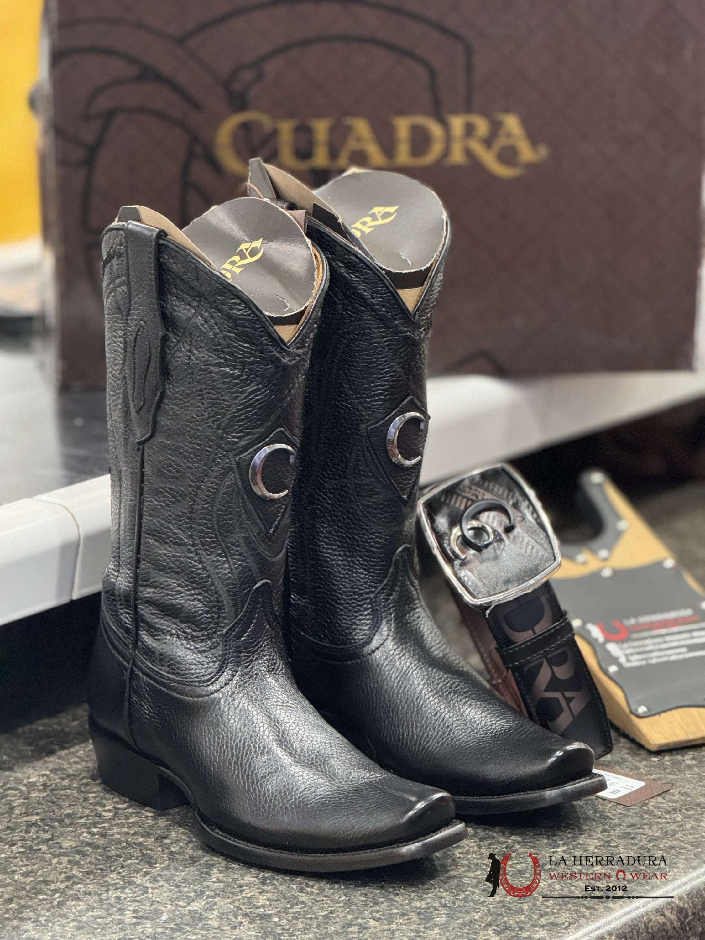 Boots Cuadra Deer Laser / Venado Italiano Punta Semi Cuadrada Black Botas Hombres