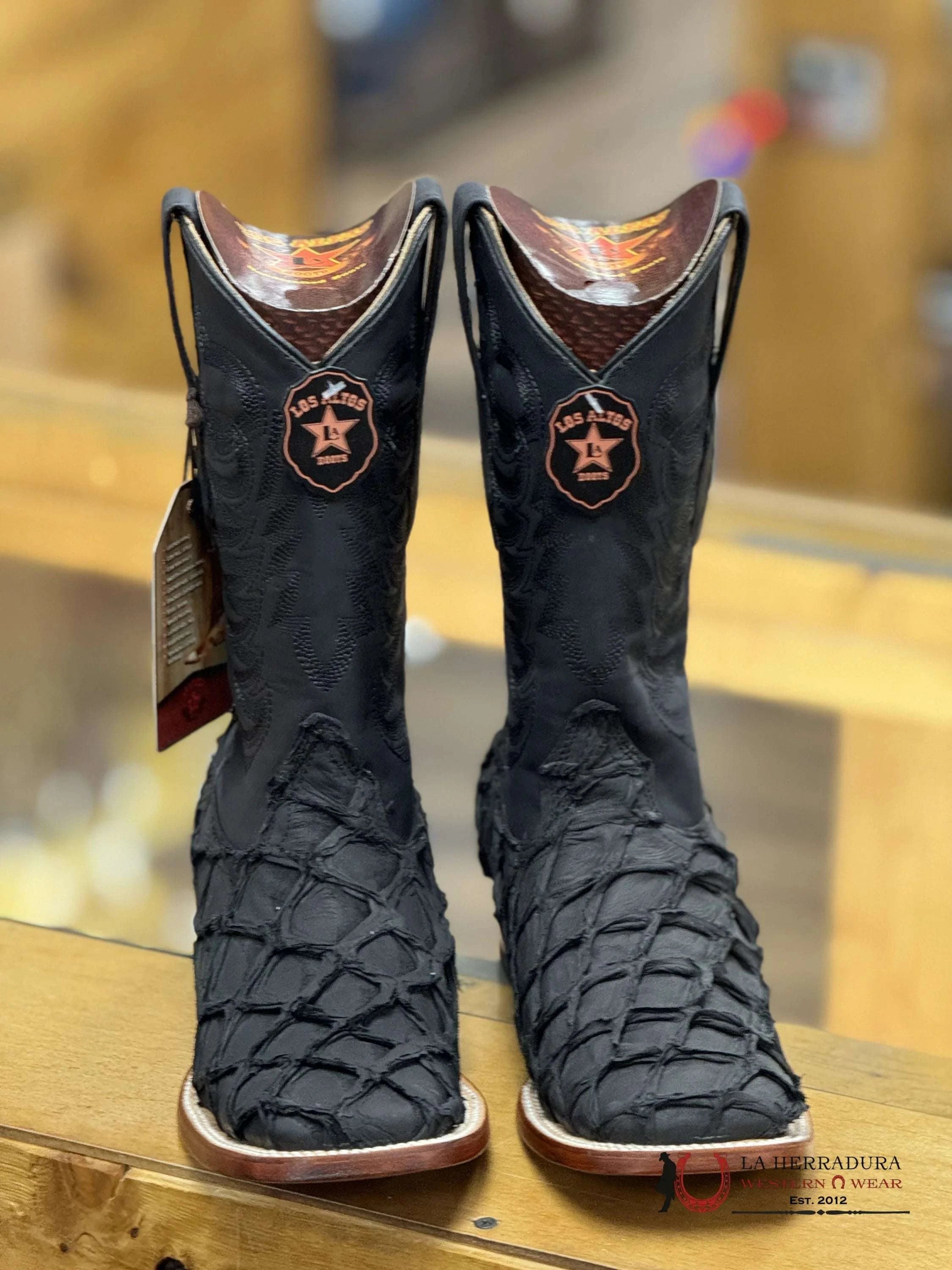 Botas Exotico Piraruco/Pescado Original Los Altos Negro Mate Hombres