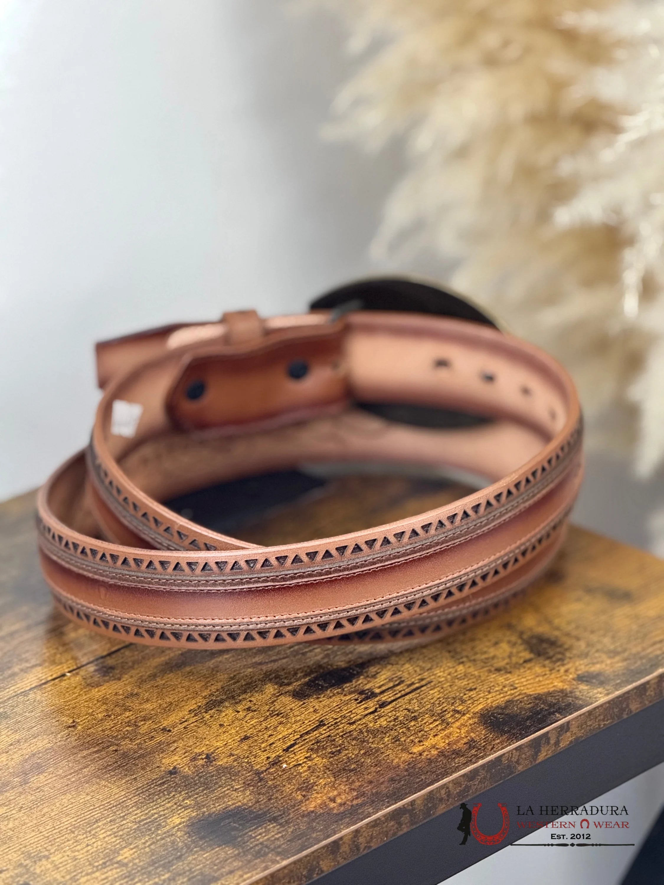 BROWN TRIANGLE STITCHED MEN BELT GOLD ROUND BUCKLE CINTURONES HOMBRES