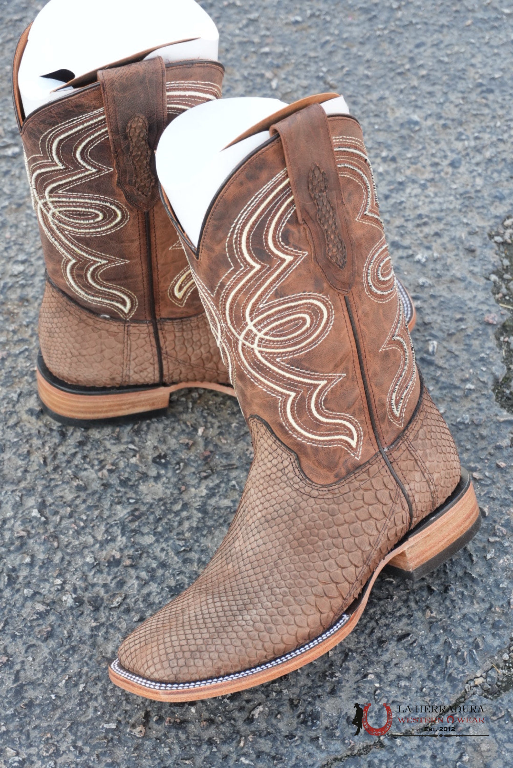 BuckShot Python Tamarindo Belly Square Toe Boot BOTAS HOMBRES