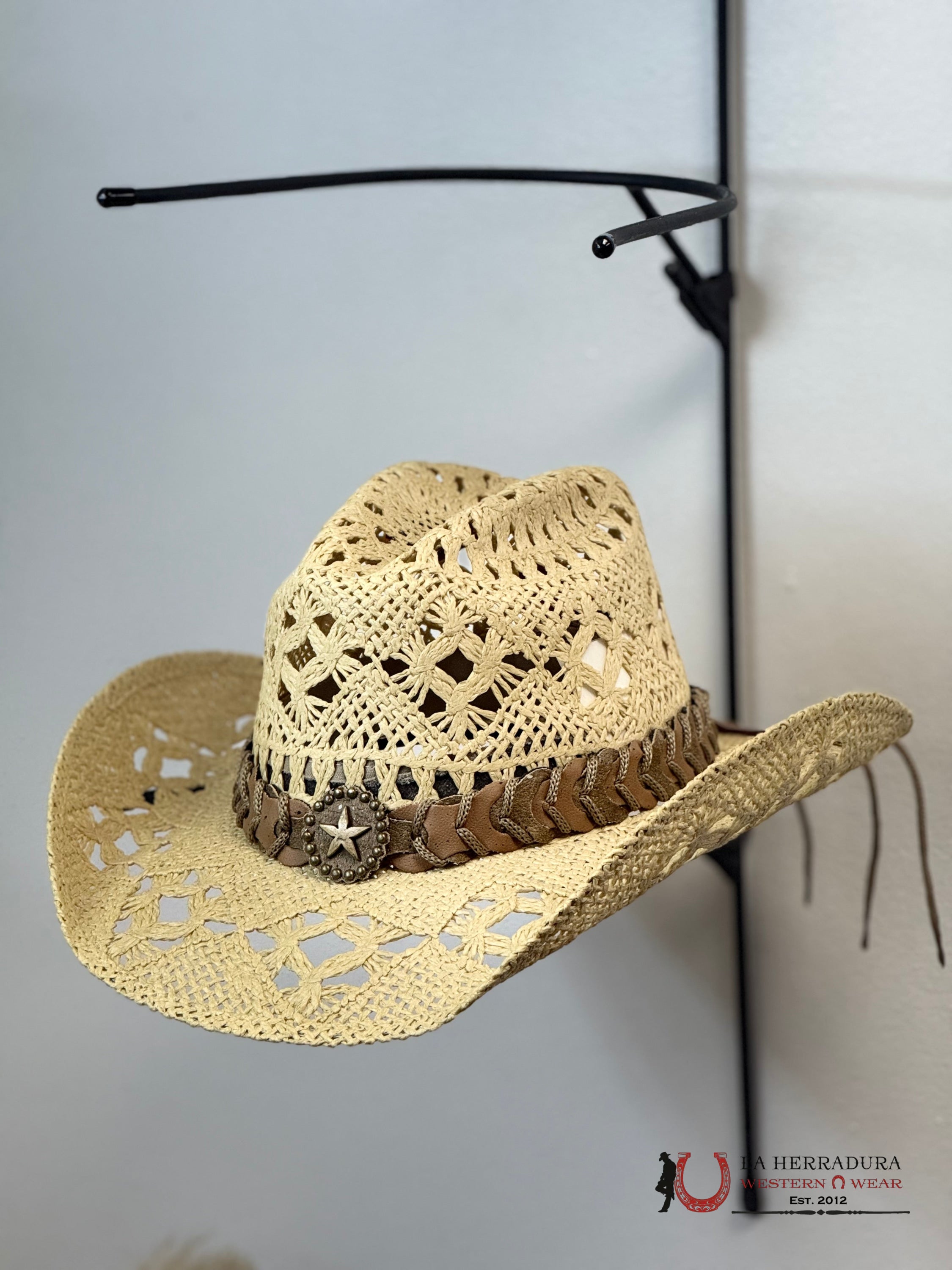 BULLHIDE NAUGHTY GIRL (NATURAL) TEJANA