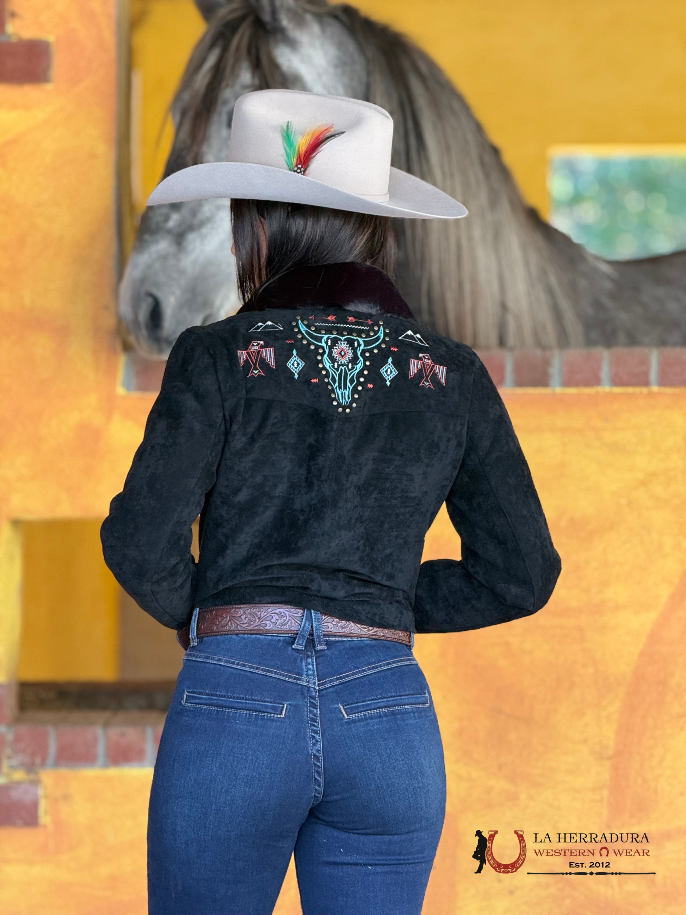 Button Up Black Jacket W/ Aztec Bull Design Ropa Mujeres