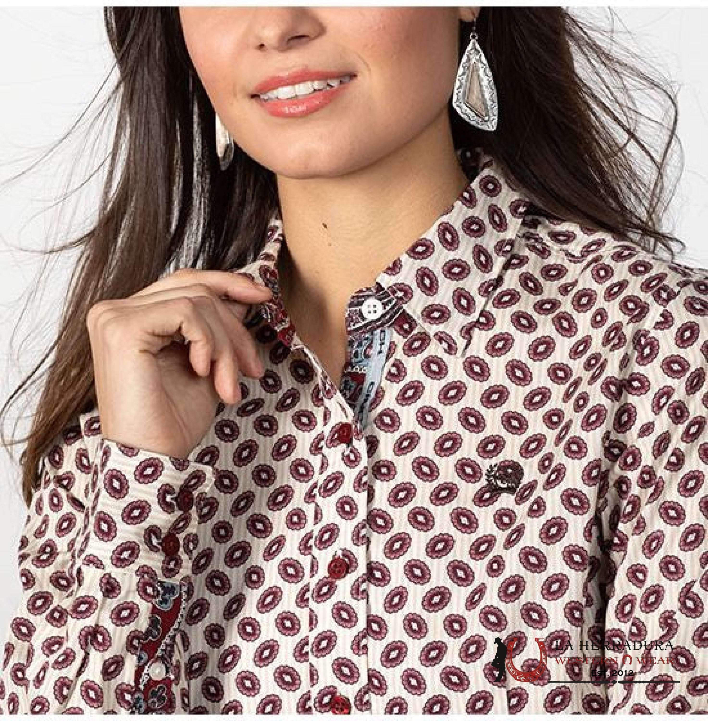 Camisa Para Mujeres Cinch Creme Barrel Bustin’ Babe Top Ropa