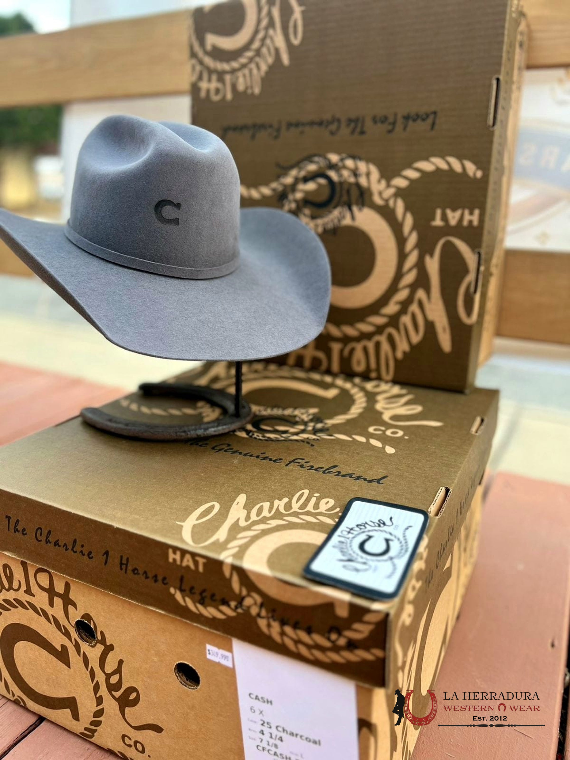Charlie 1 Horse Cash 6X Charcoal Texanas Mujeres