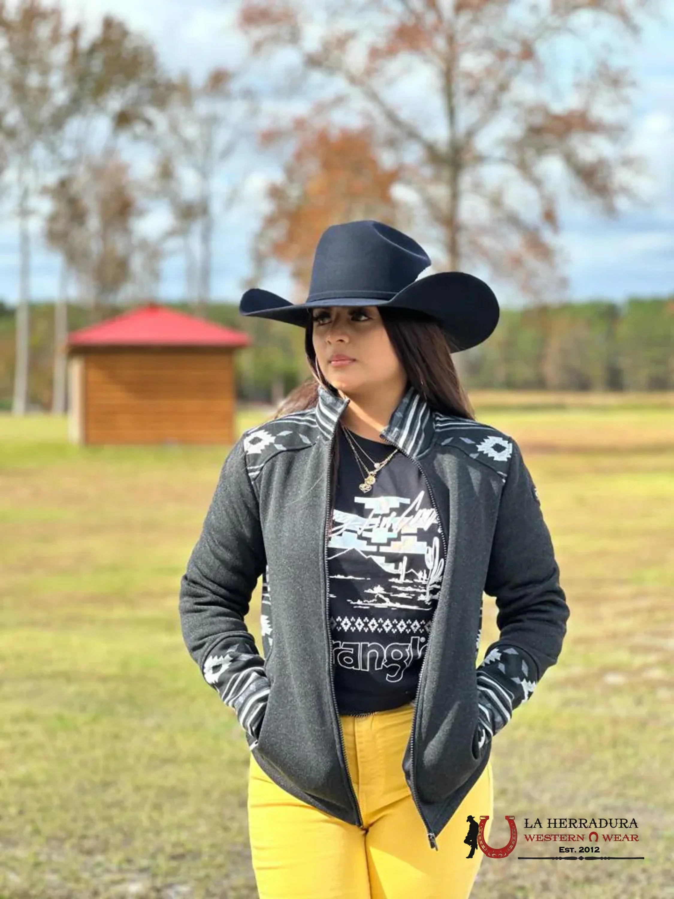 CINCH HOODIE BLACK WHOTE AZTEC PRINT MAJ9840001 ROPA MUJERES