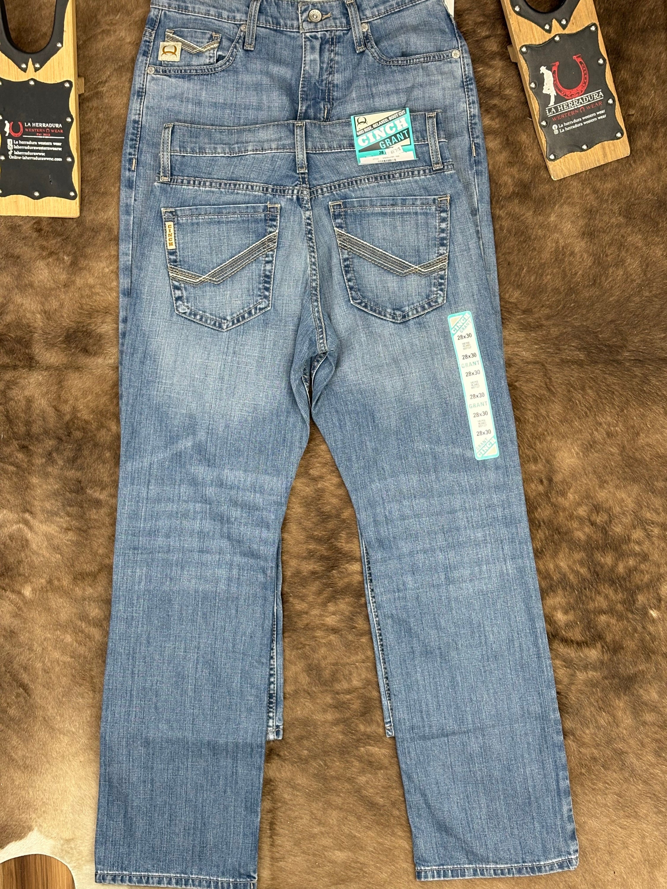 CINCH JEAN Grant Relaxed Mid Rise BootCut Light Washed - 7001 ROPA HOMBRES