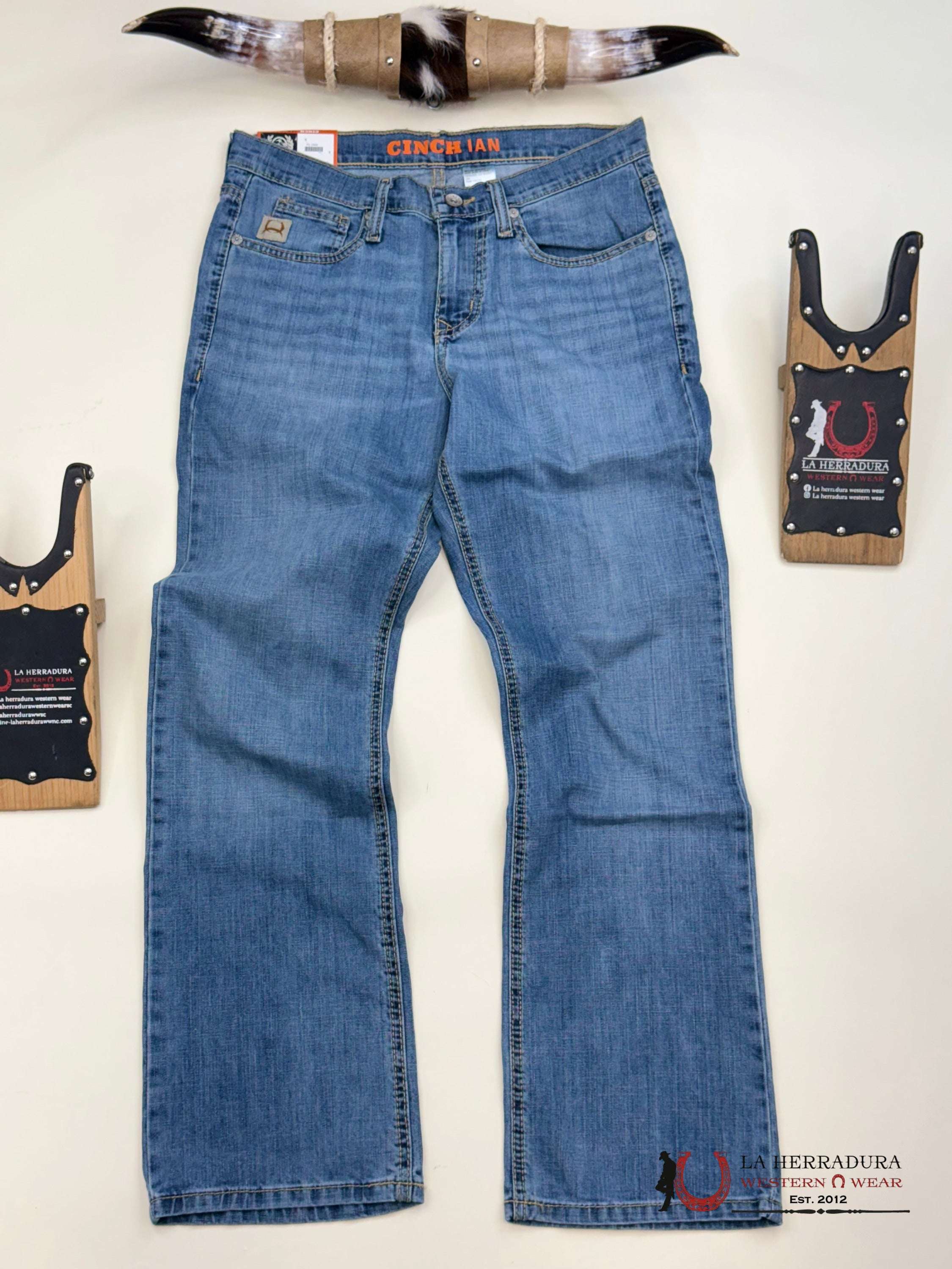 CINCH JEAN IAN LIGHT JEAN COLOR - 6001 ROPA HOMBRES