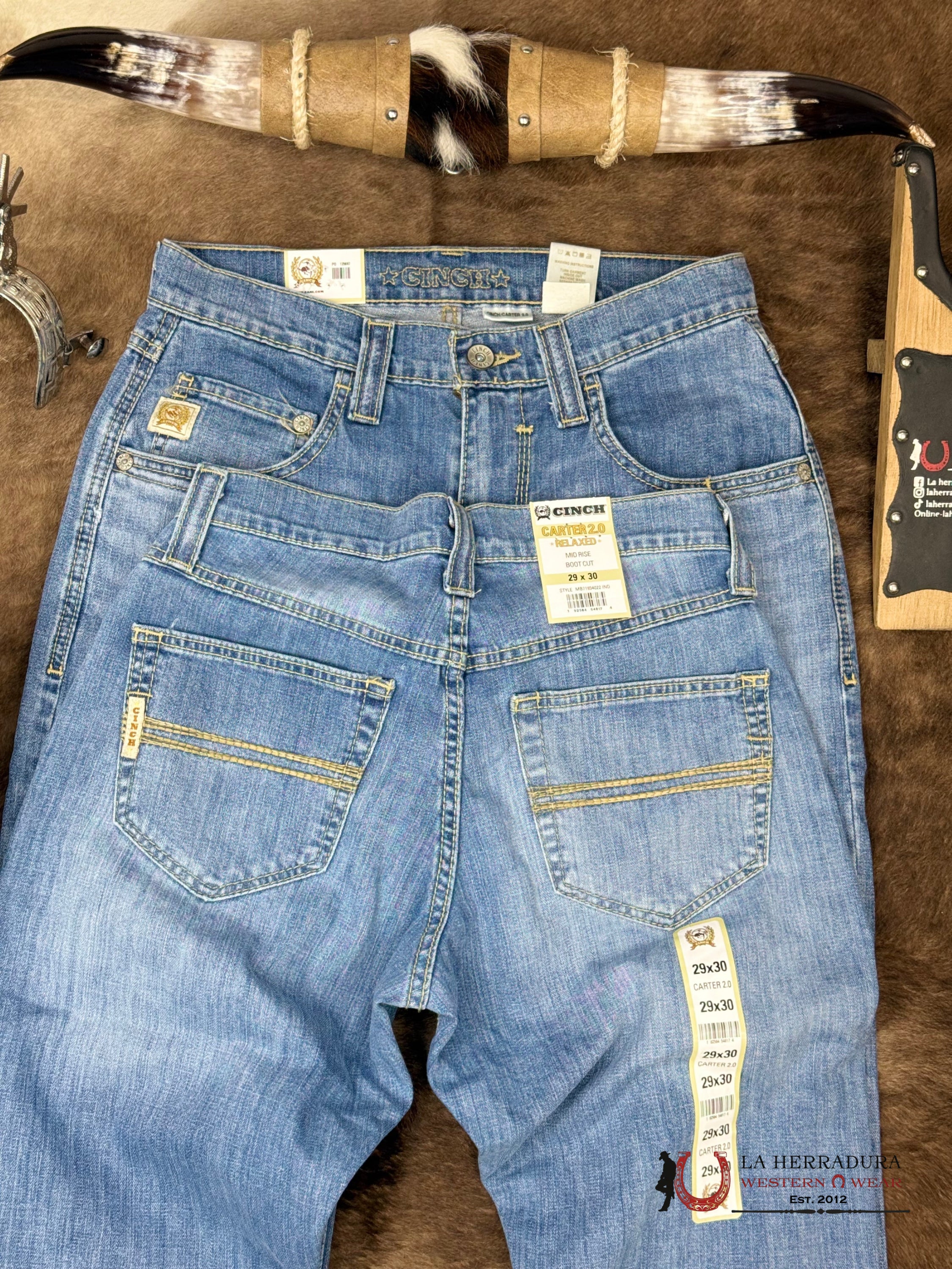 CINCH JEAN Relaxed Mid Rise BootCut Light Washed ROPA HOMBRES