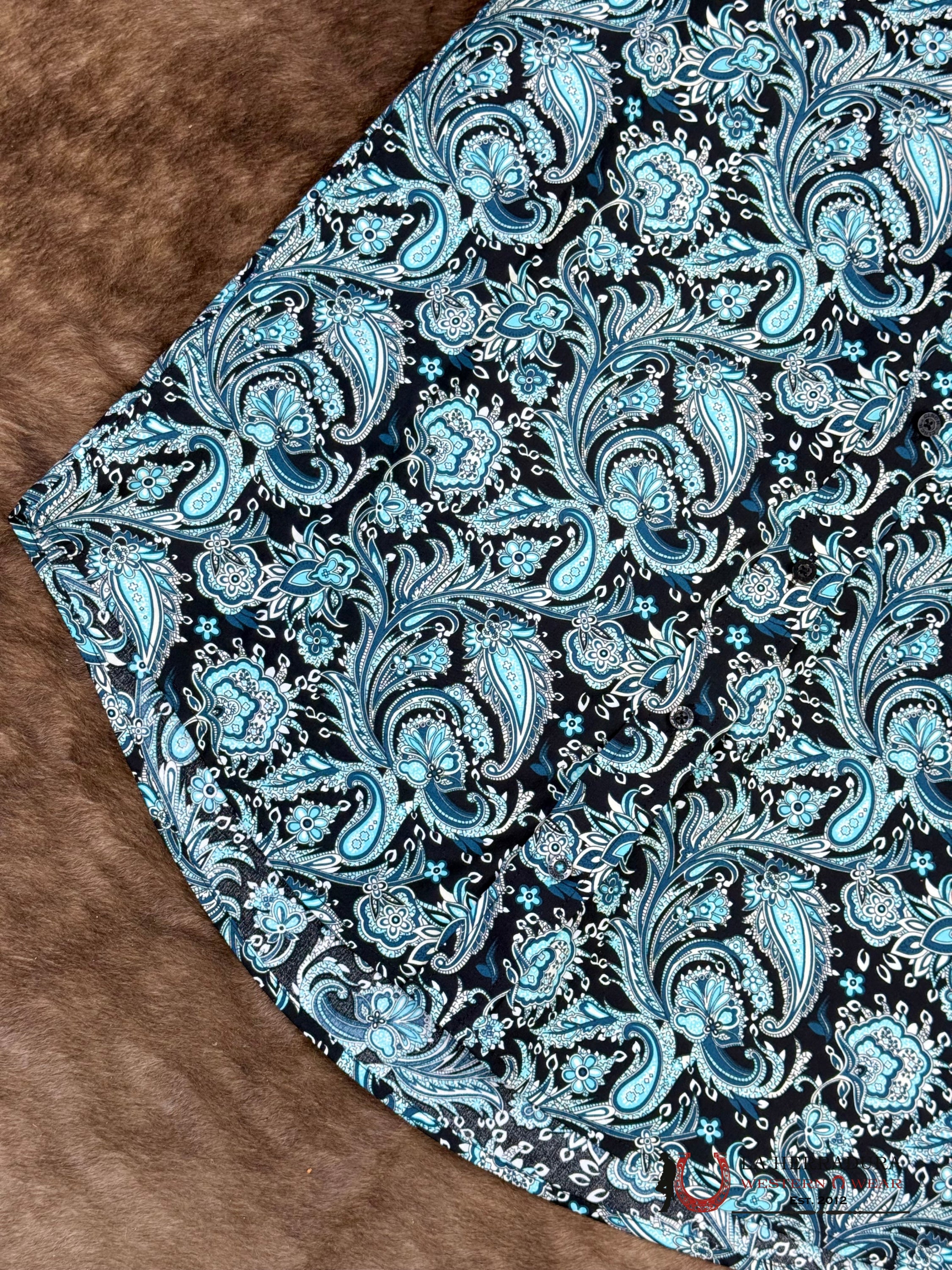 Cinch Men’s Black With Blue Floral Print Short Sleeve Shirt - 1480 ROPA HOMBRES