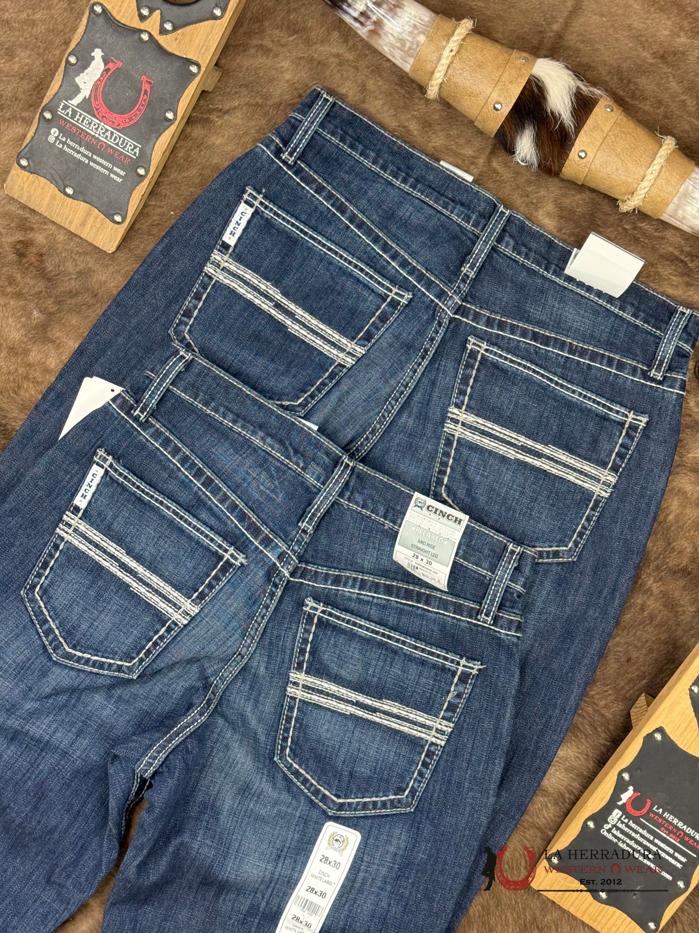 CINCH White Label Mid Rise Straight Leg Medium Washed - 4039 ROPA HOMBRES