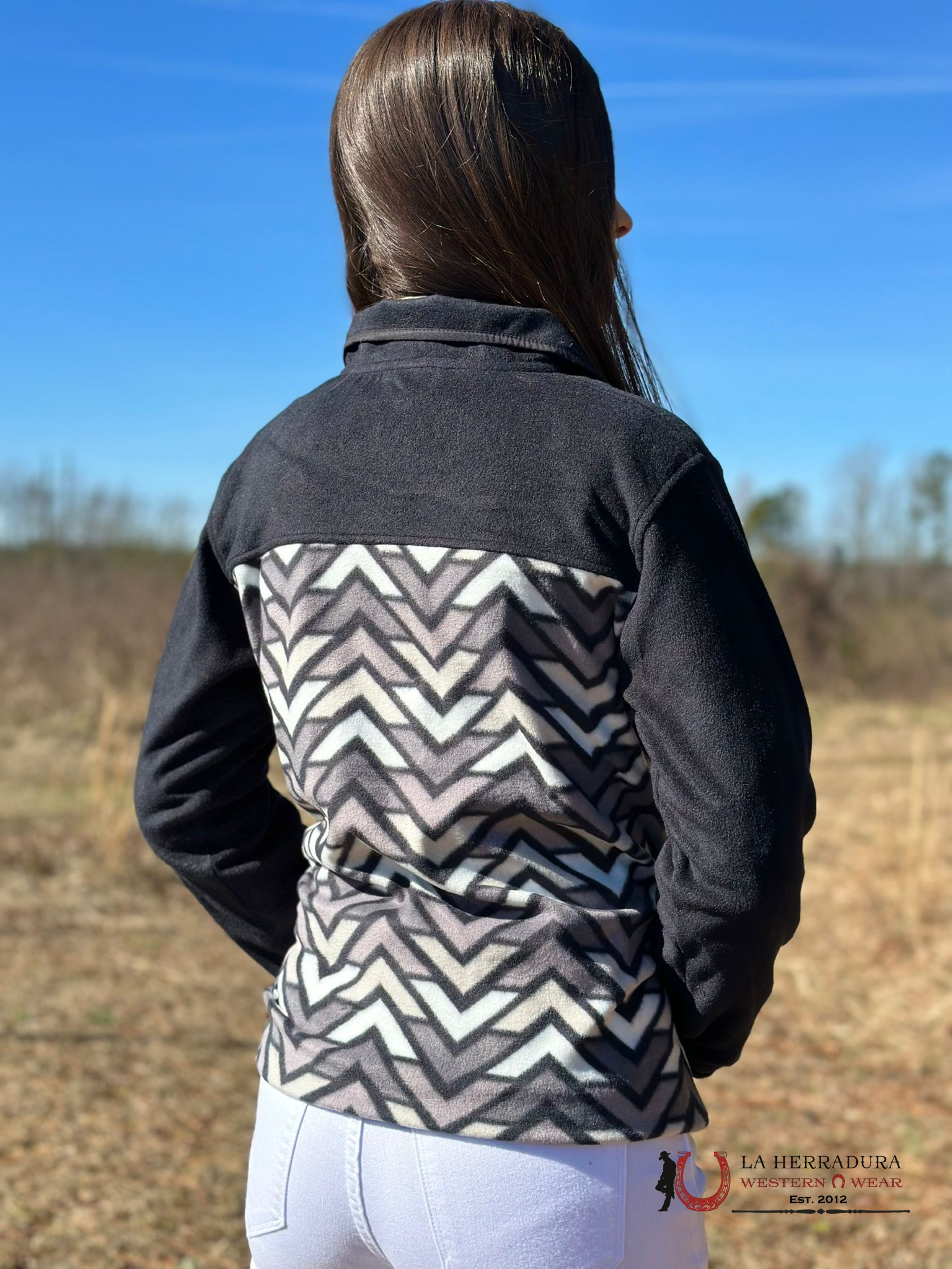 Cinch Womens Black & White Aztec Pattern Pullover Ropa Mujeres