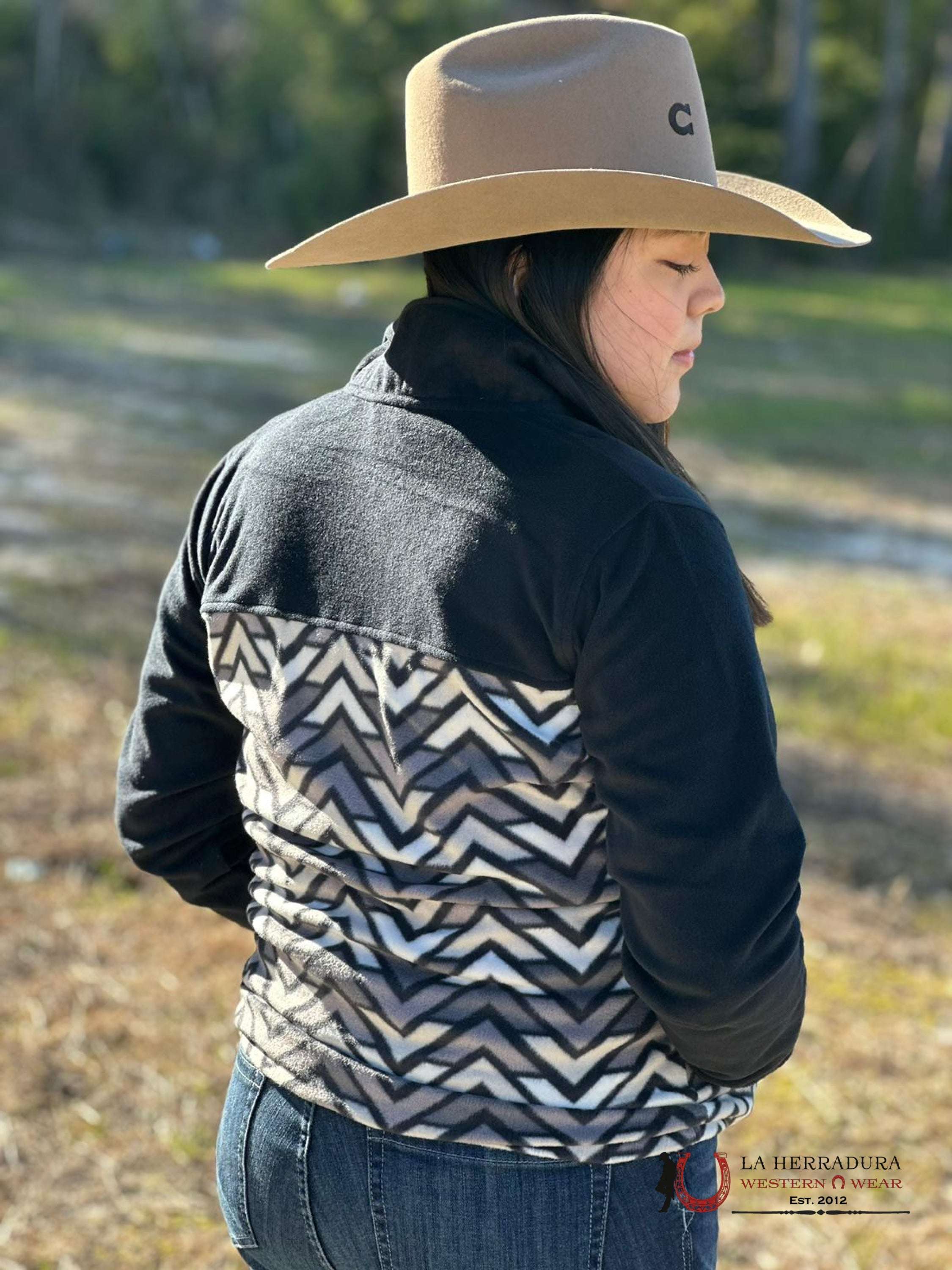 Cinch Womens Black & White Aztec Pattern Pullover Ropa Mujeres