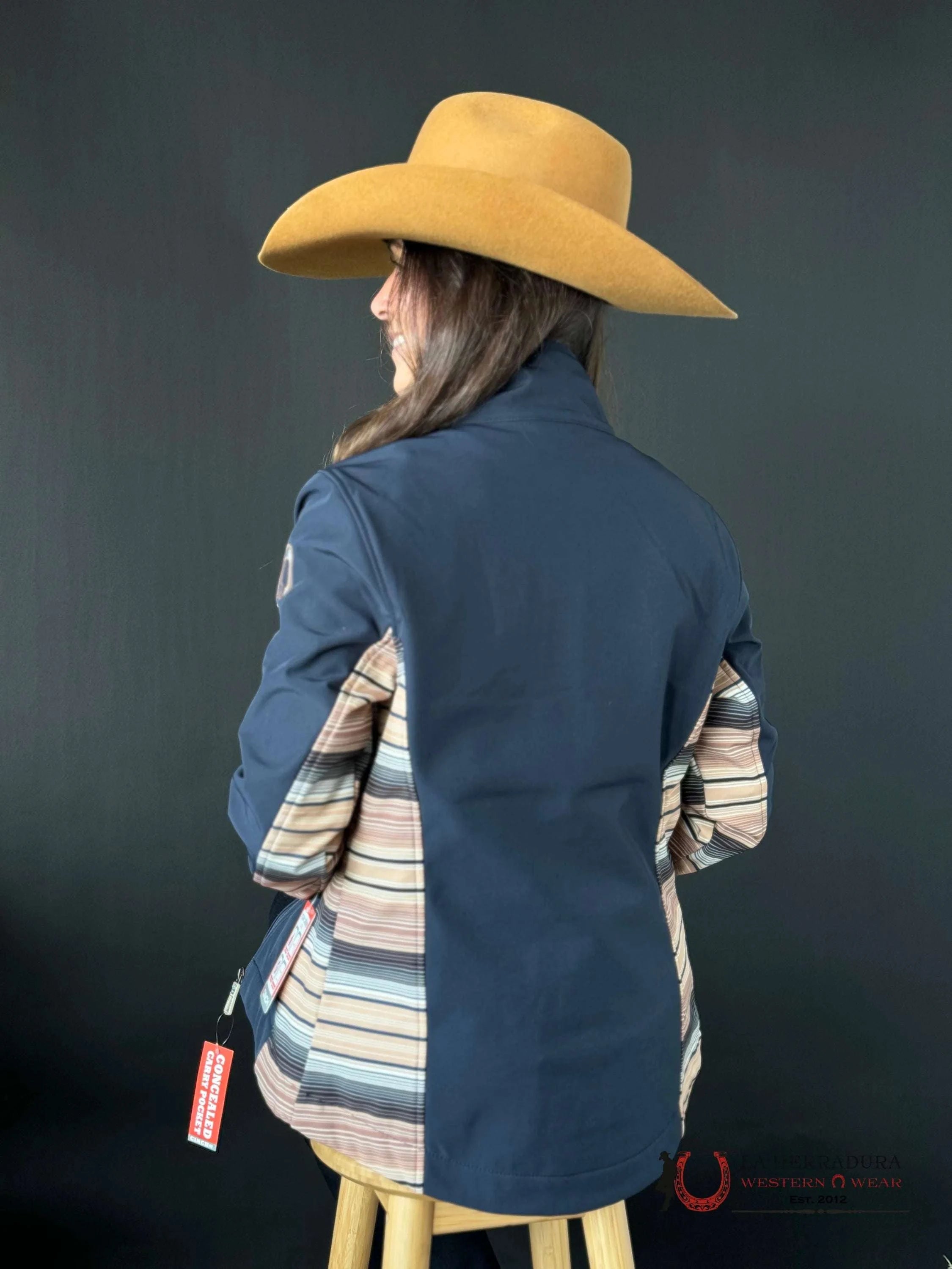 Cinch Womens Blue Yellow Team Logo Softshell Jacket Ropa Mujeres