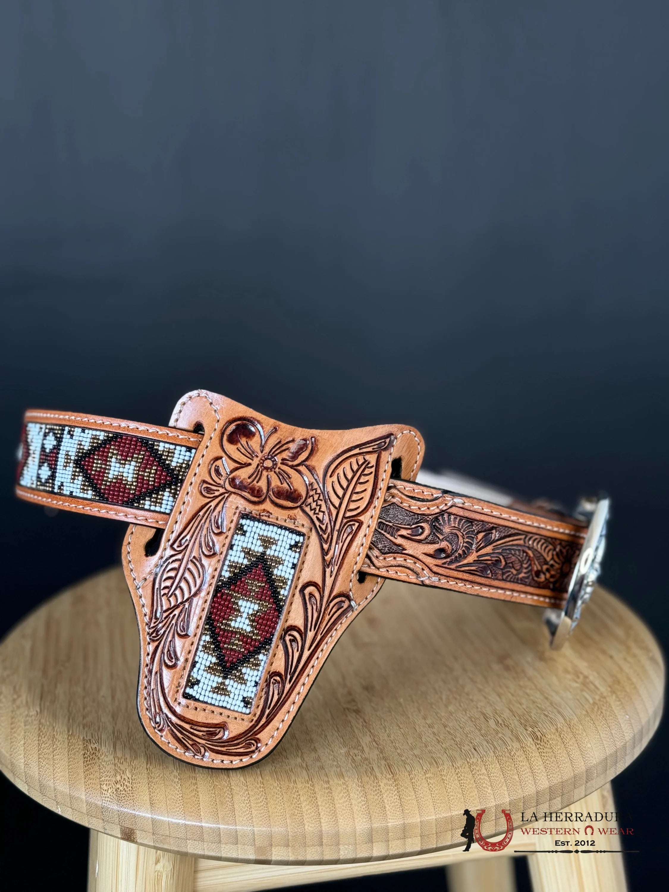 Cinto Azteca Cuero Cincelado White/Red Gold Only Belt! Cinturones Hombres