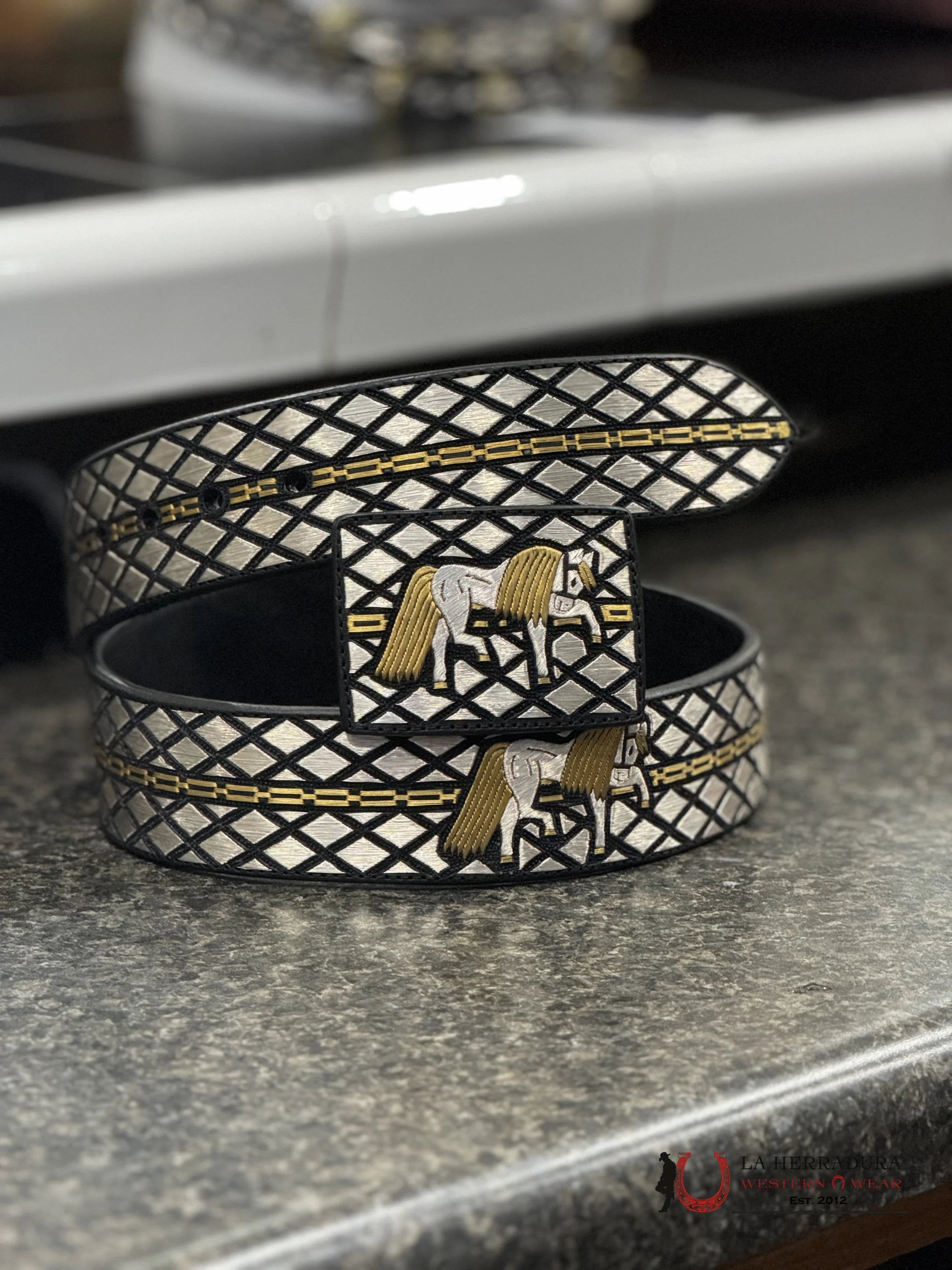 Cinto De Plata Caballo Dorado Cinturones Hombres