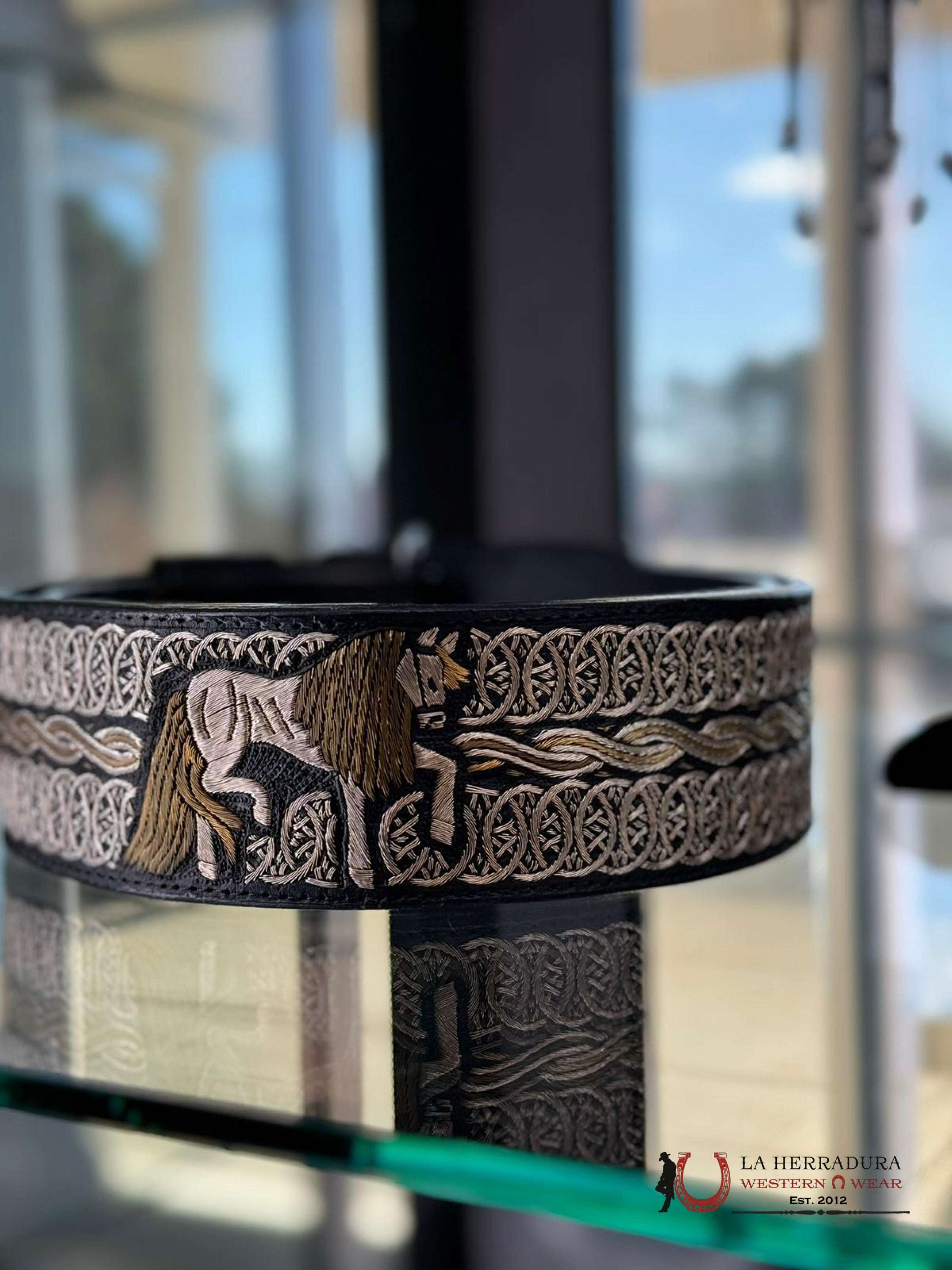 Cinto De Plata Caballo Dorado Torsión Cuerda Cinturones Hombres