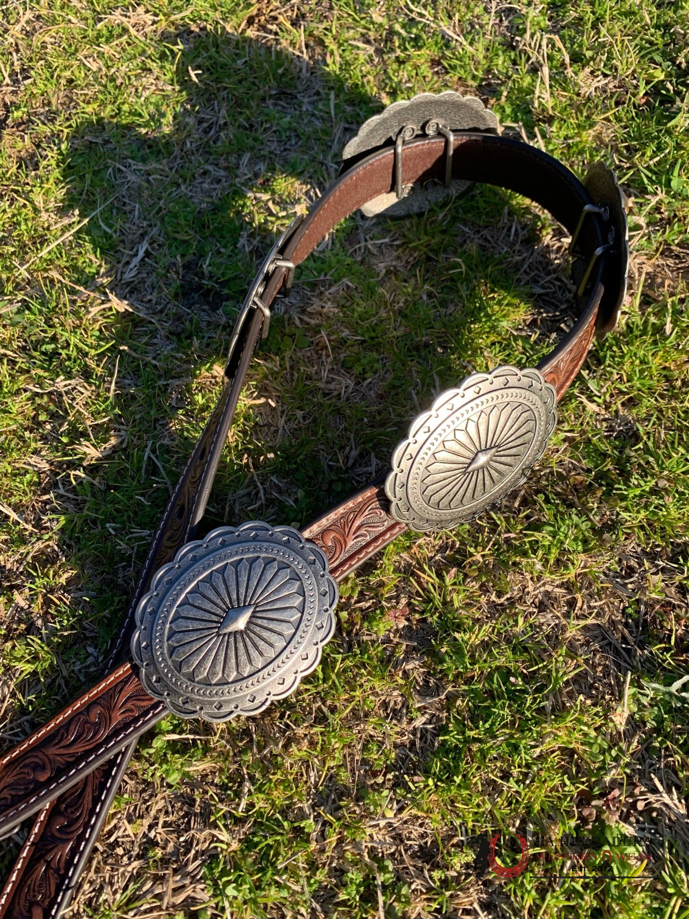 Cinturon Para Dama Ariat Corchos Plata Delgado 0508 Cinturones Mujeres