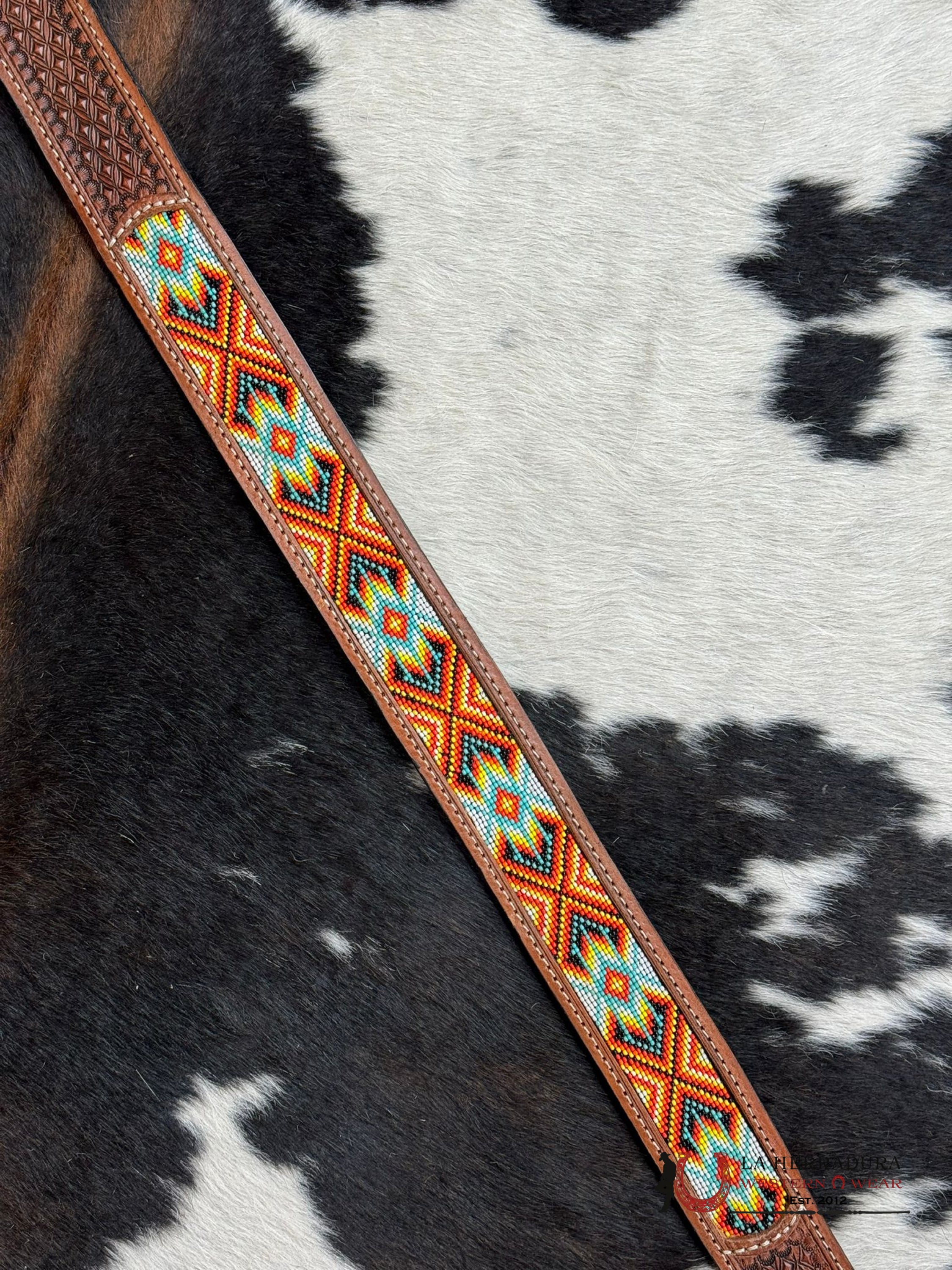 Cinturón Twists Detail Beaded Yellow Western Style Cinturones Hombres