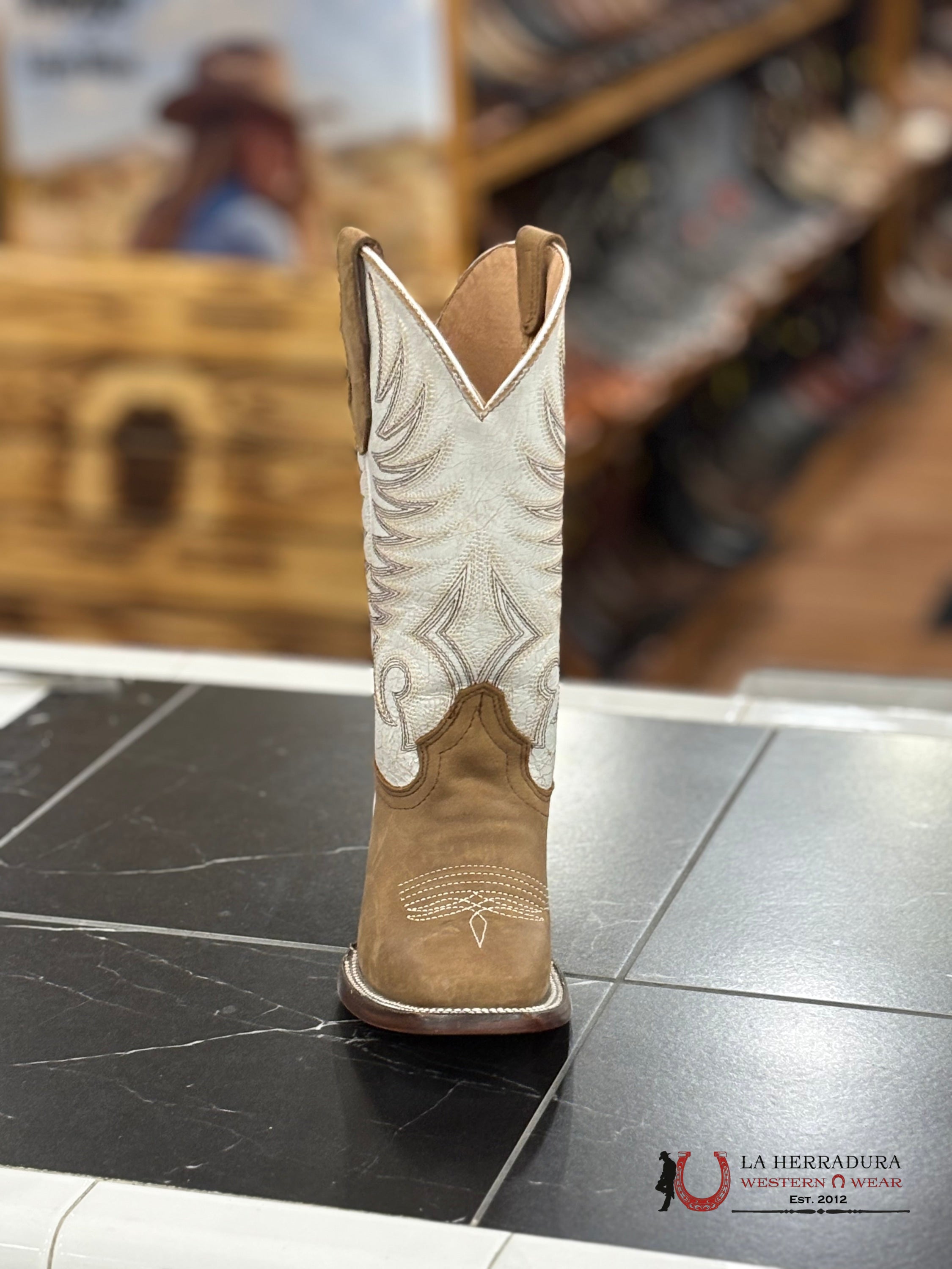 CORRAL KIDS TN WHITE/BROWN EMBROIDERY SQ. TOE -J7128 NIÑOS