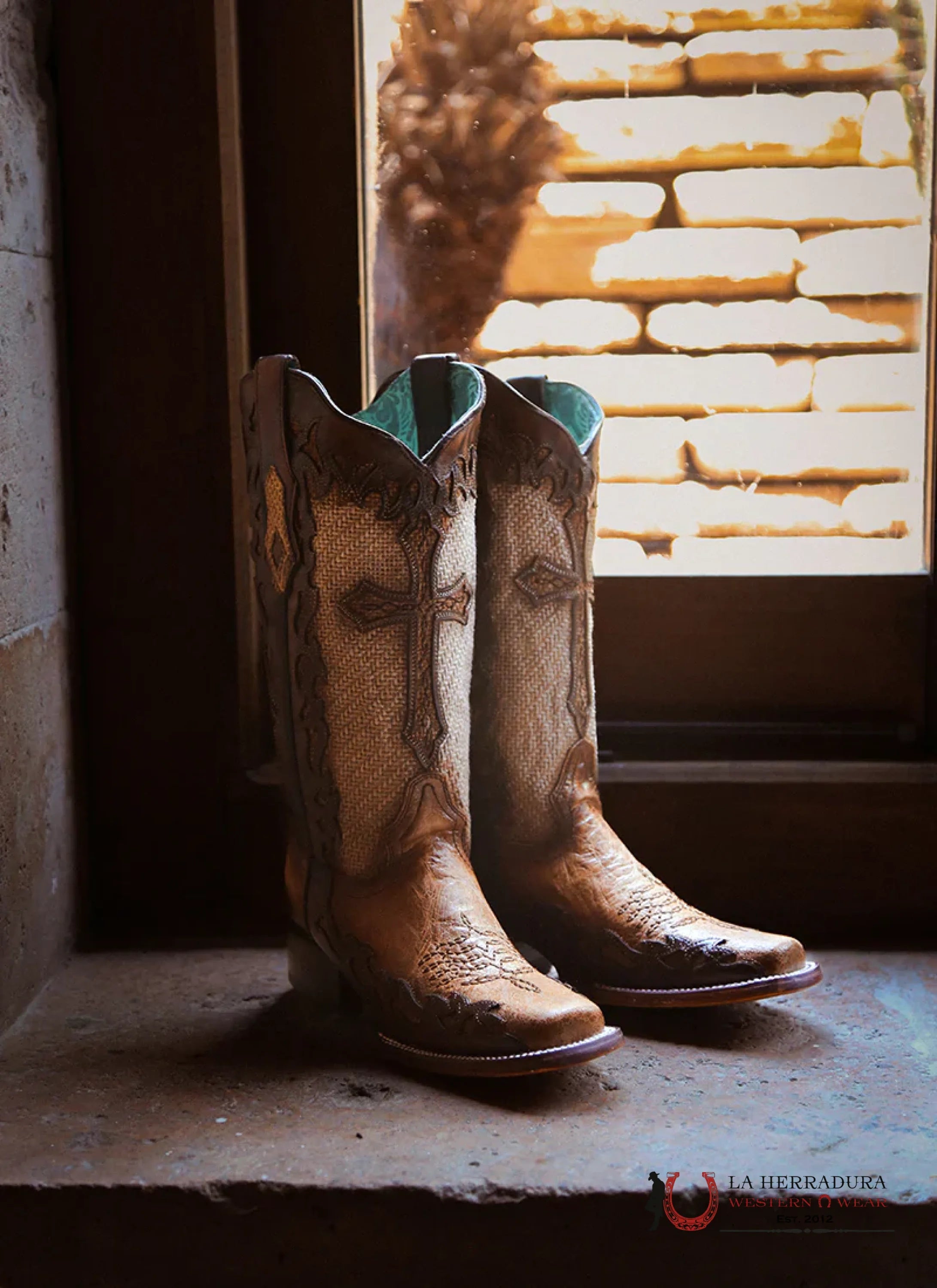 CORRAL LD SAND JUTE & CROSS OVERLAY WIDE SQ. TOE A4744 BOTAS MUJERES